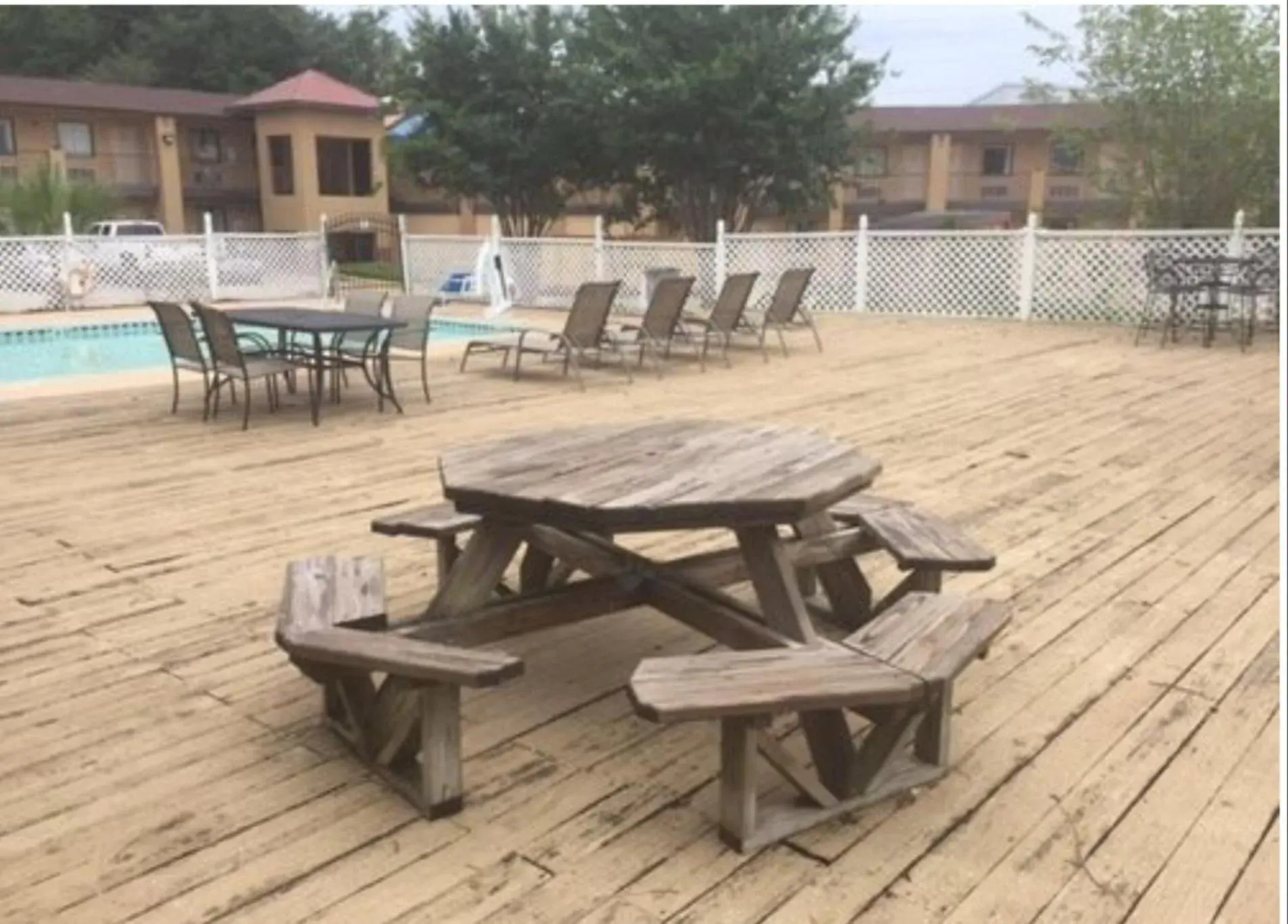 Entertainment, Seating Area in Sweet Dream Inn