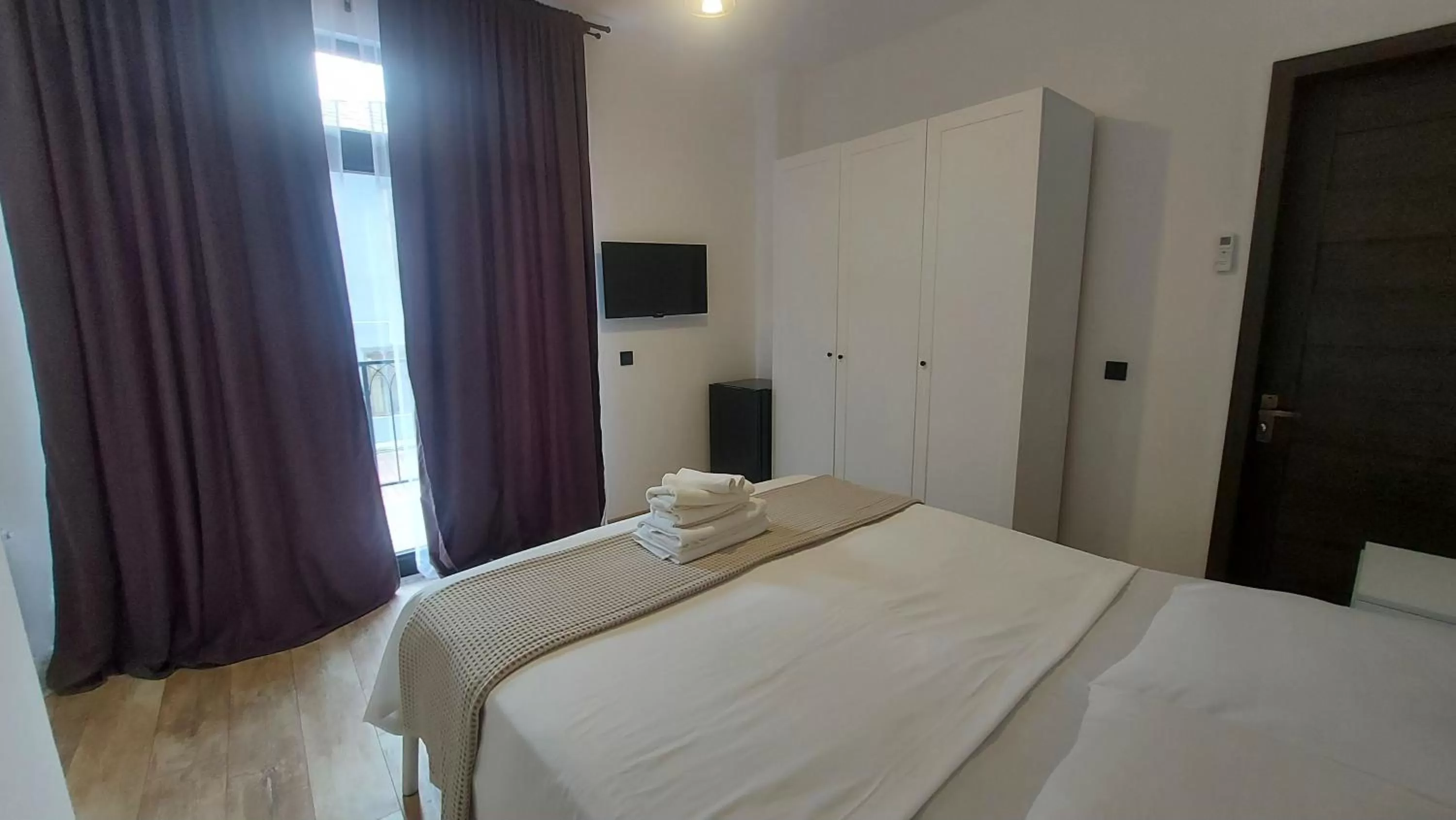 Bedroom, Bed in Level Up Hotel & Restaurant