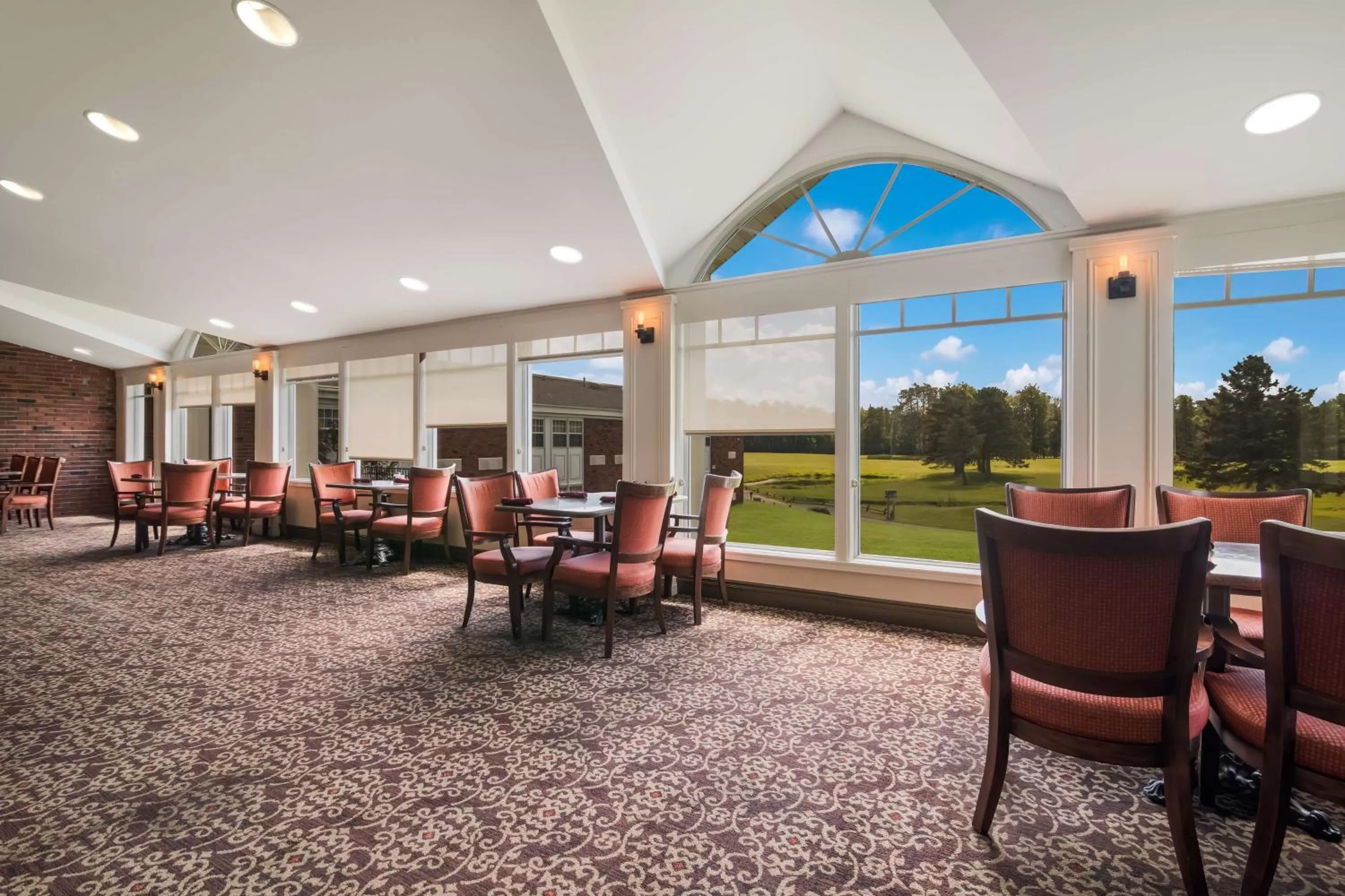 Breakfast in Best Western University Inn