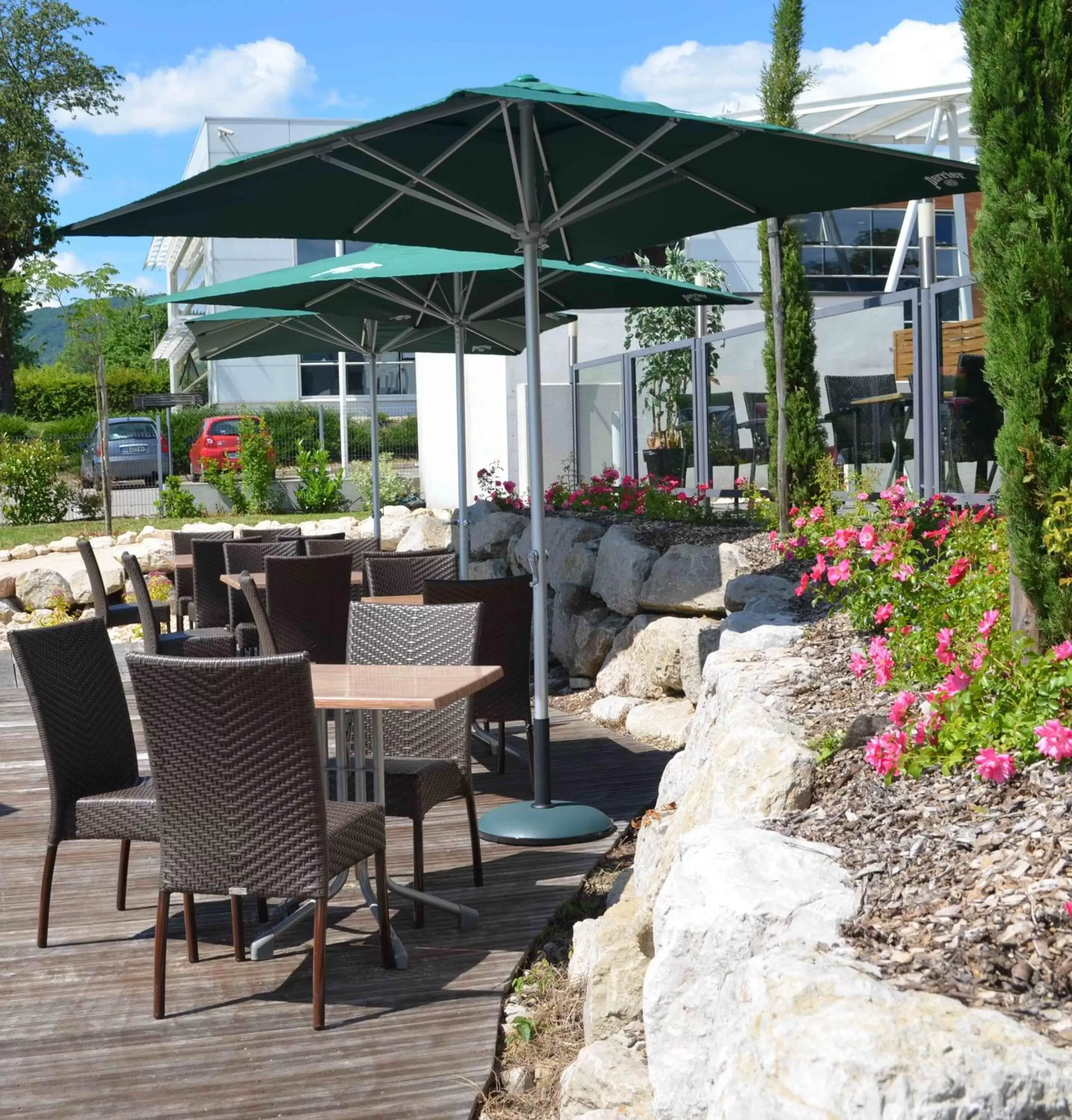 Patio, Restaurant/Places to Eat in Best Western Le Palladior Voiron