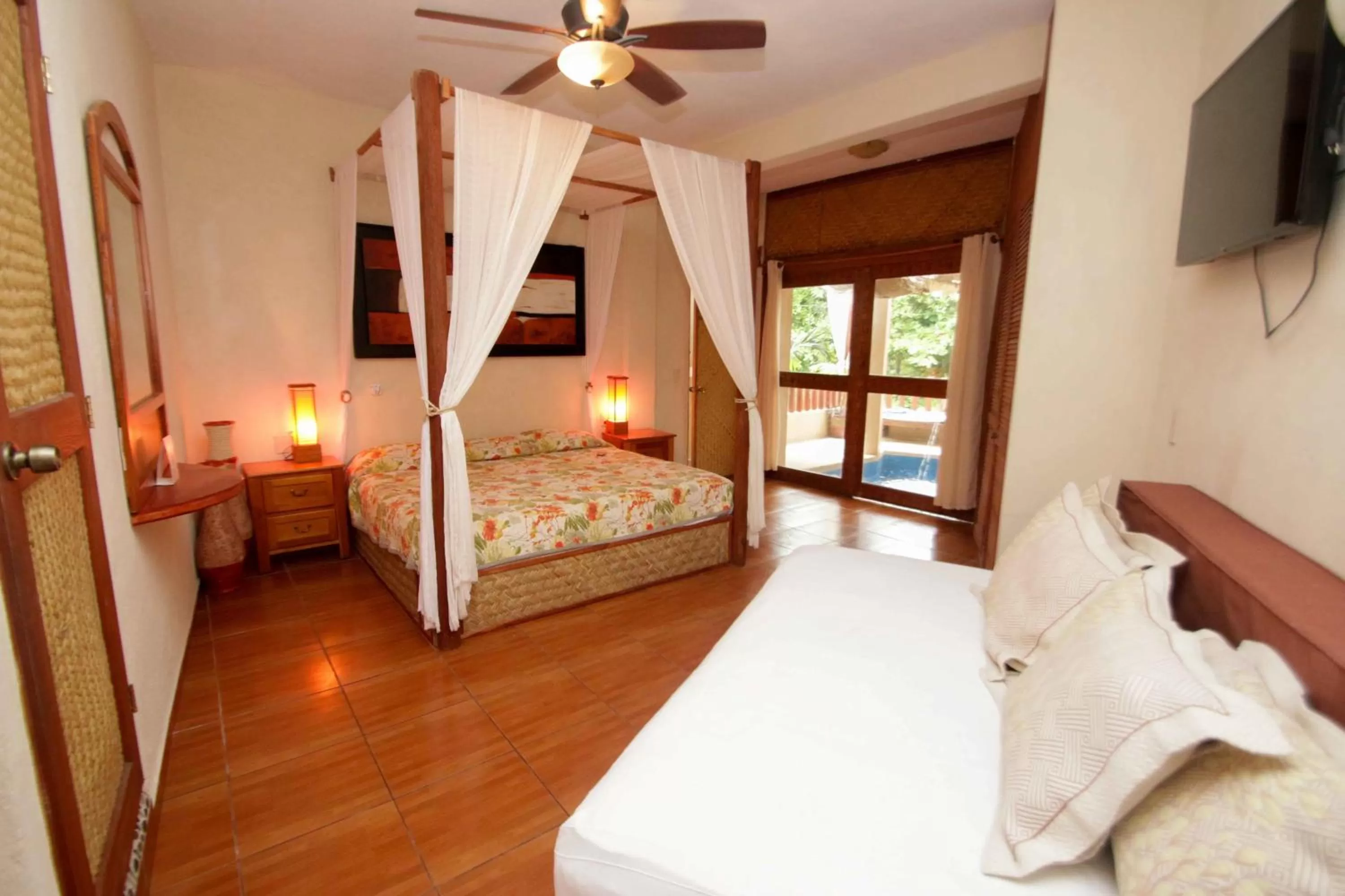 Bed in Hotel Villas Las Azucenas