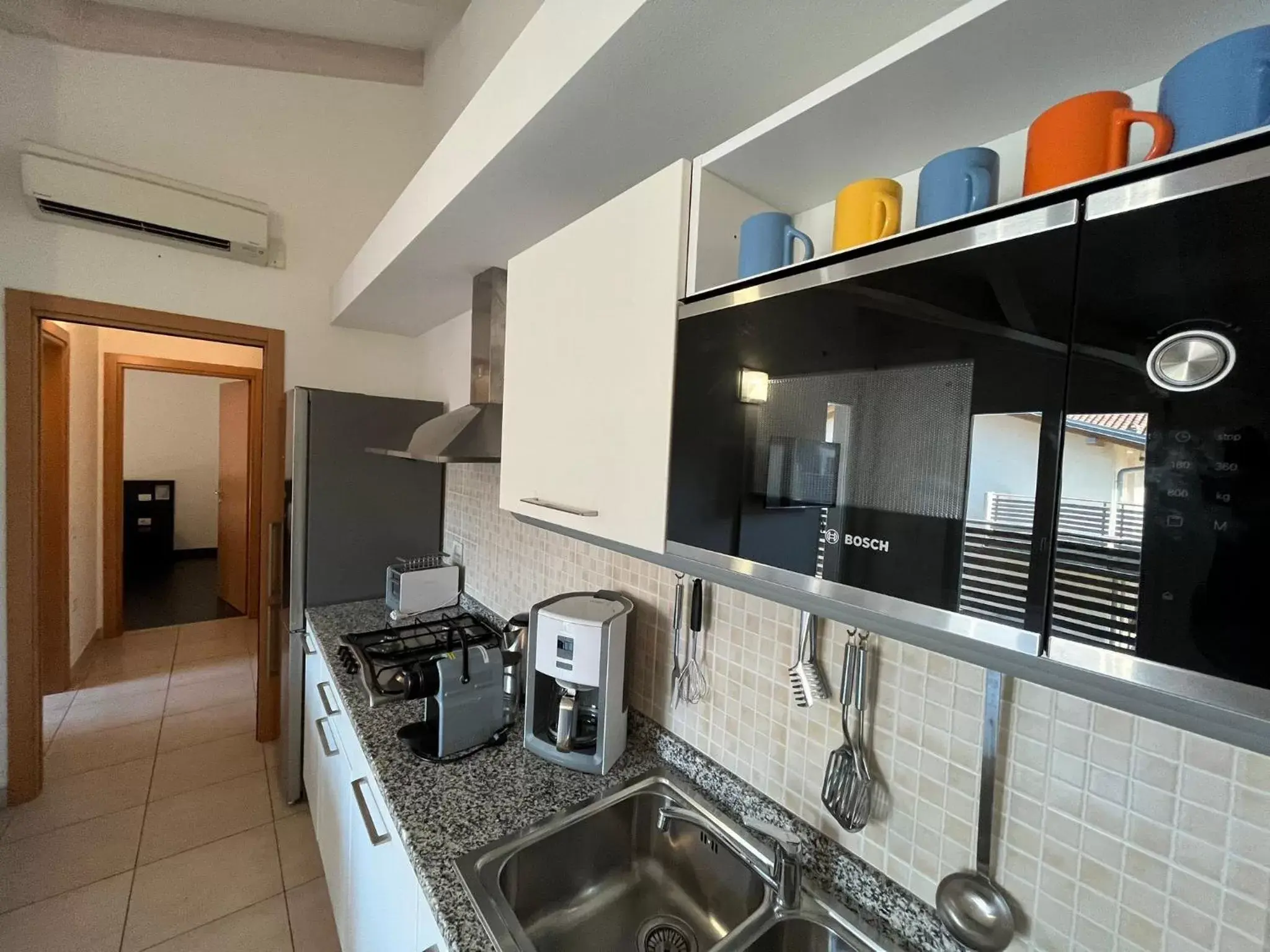 Kitchen or kitchenette, Kitchen/Kitchenette in 4 Limoni Apartment Resort