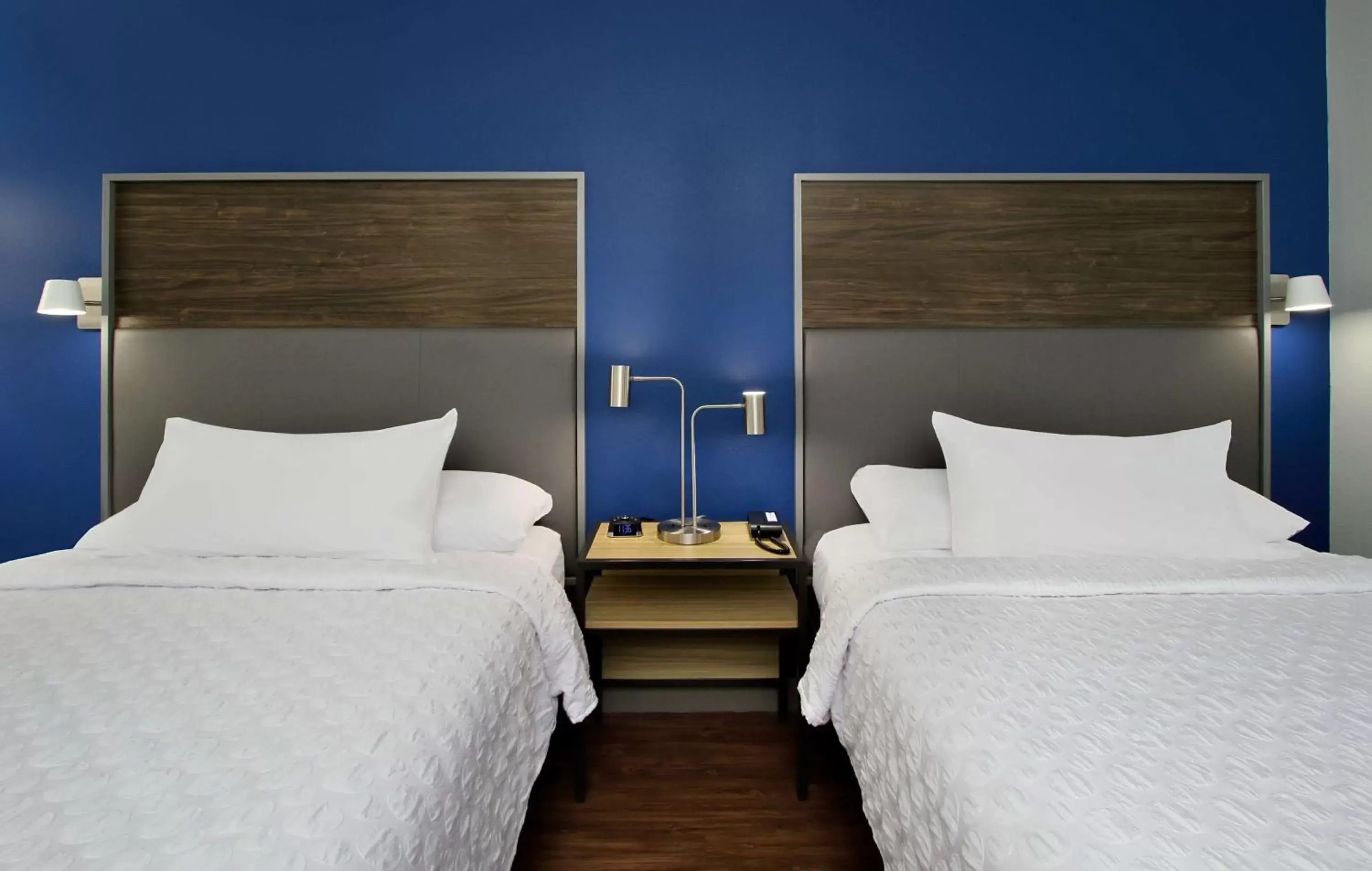 Bed in Tru By Hilton Waco South