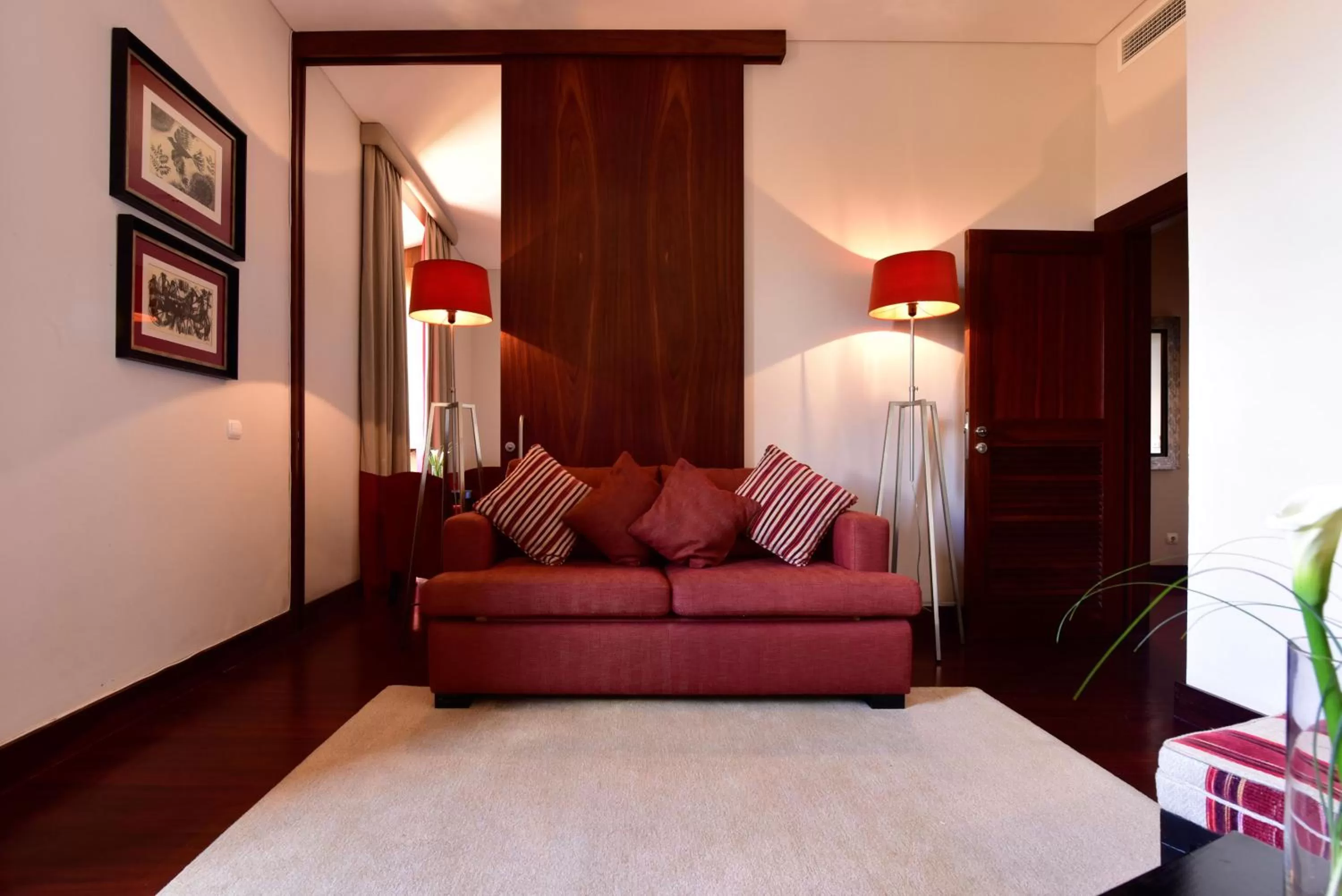 Photo of the whole room in Pousada Convento de Tavira