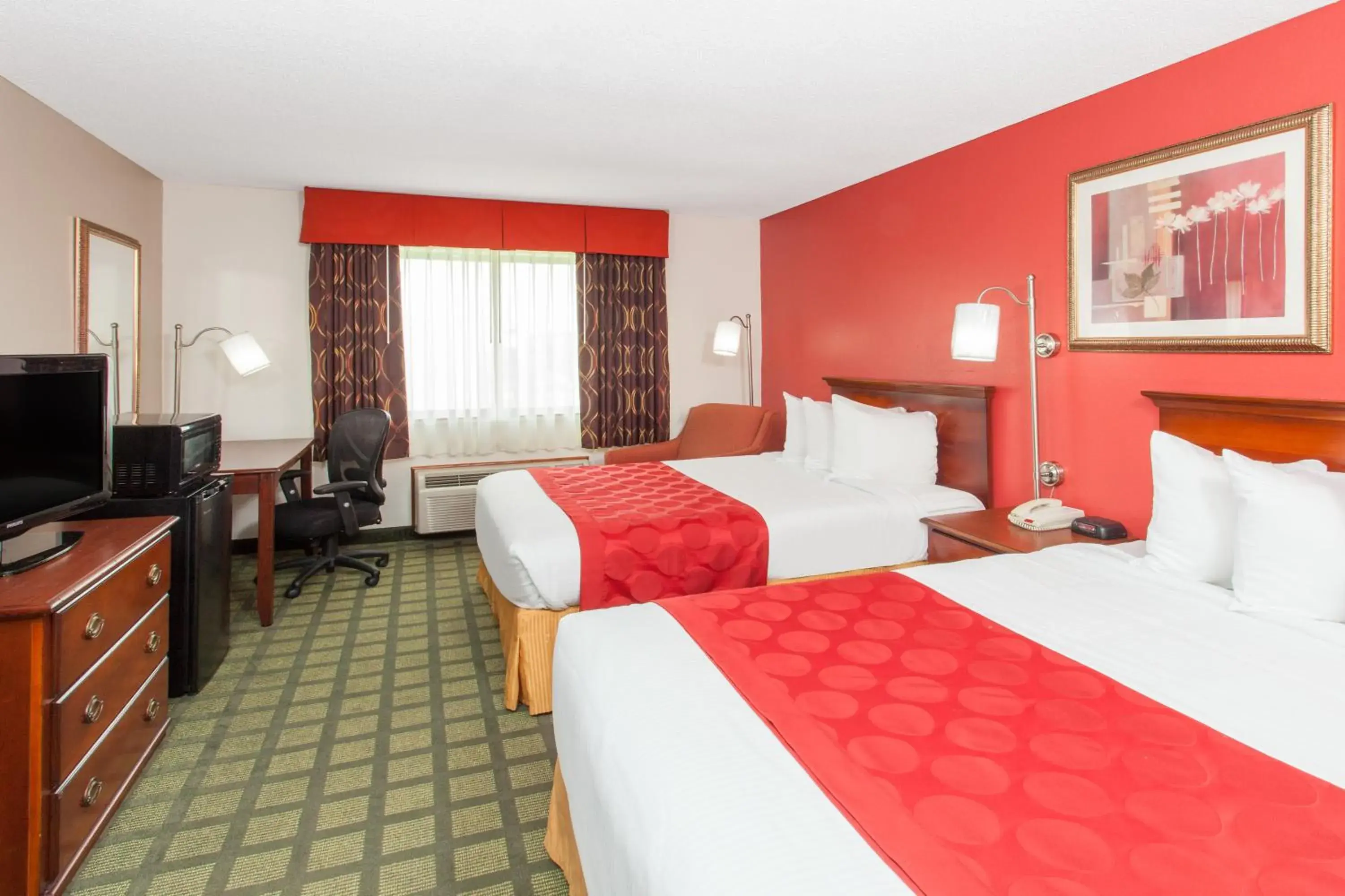 Bed in Ramada Limited Decatur