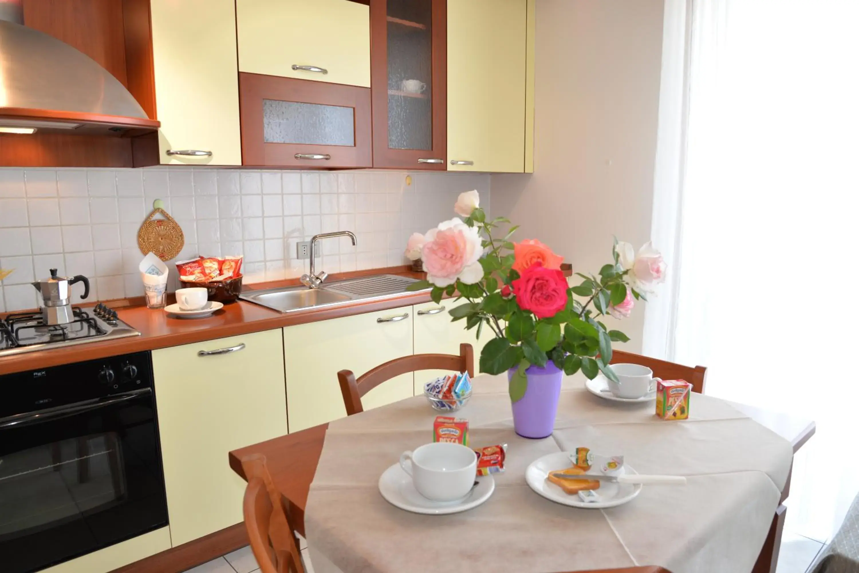 Coffee/tea facilities, Kitchen/Kitchenette in Residence Le Corniole