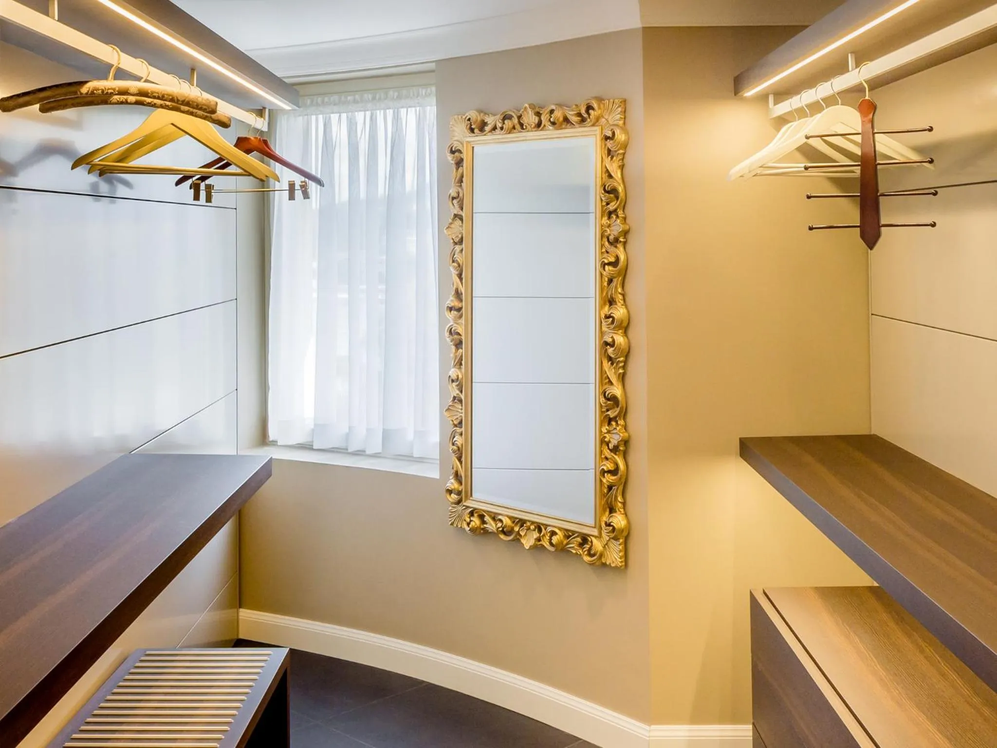 Area and facilities in Villa e Palazzo Aminta - A Leading Hotel of The World