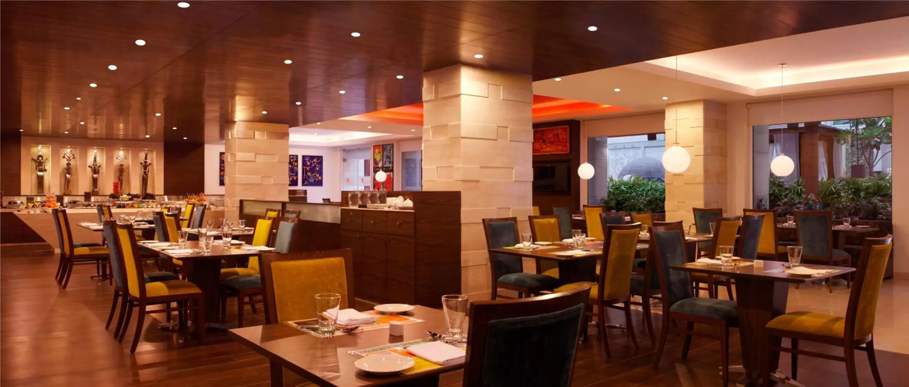 Restaurant/Places to Eat in Lemon Tree Premier, Delhi Airport