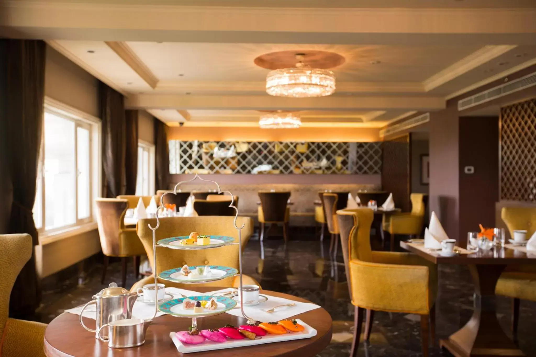 Day, Restaurant/Places to Eat in Taj Palace, New Delhi