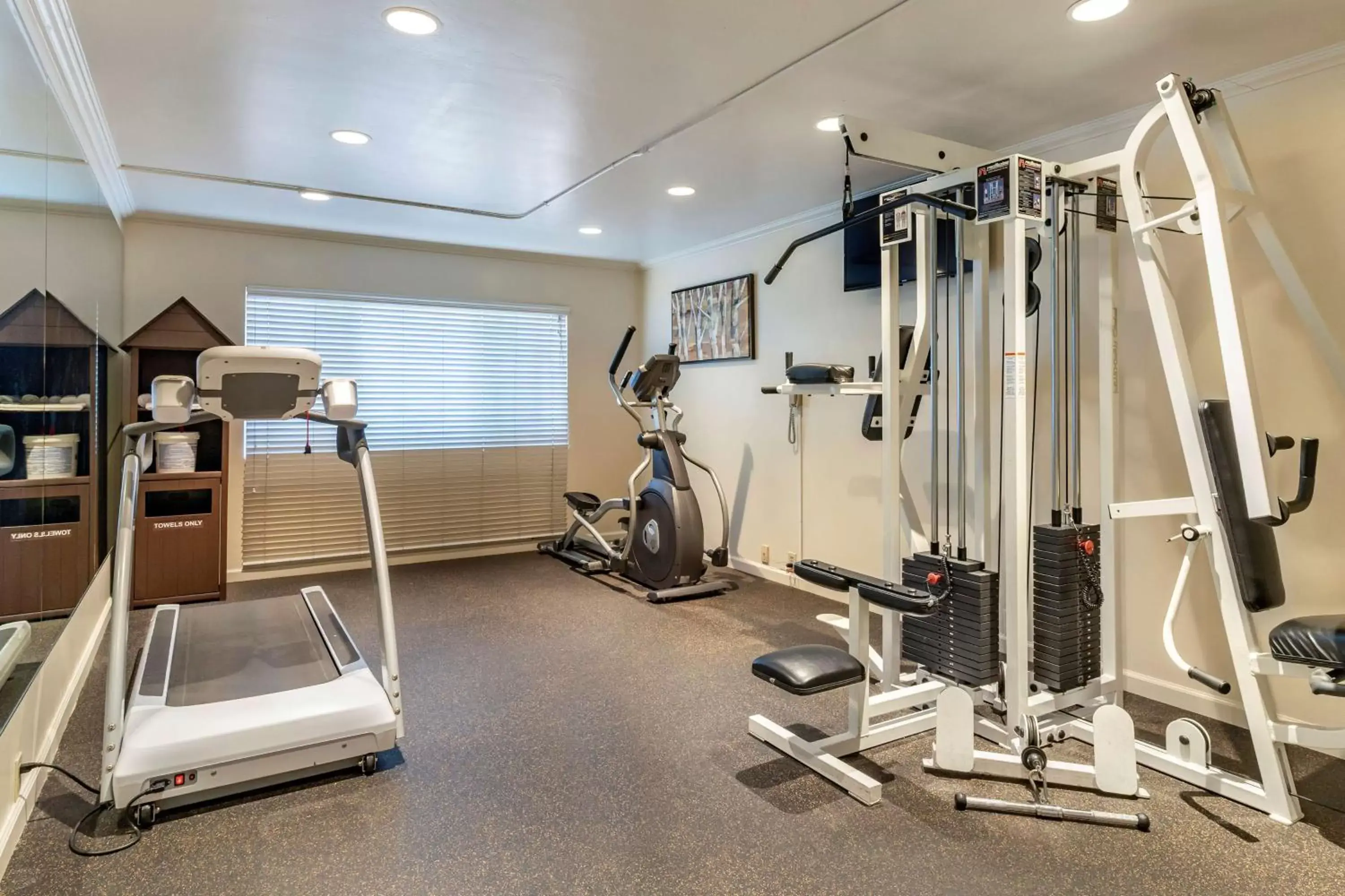 Spa and wellness centre/facilities, Fitness Center/Facilities in Best Western Plus Garden Court Inn