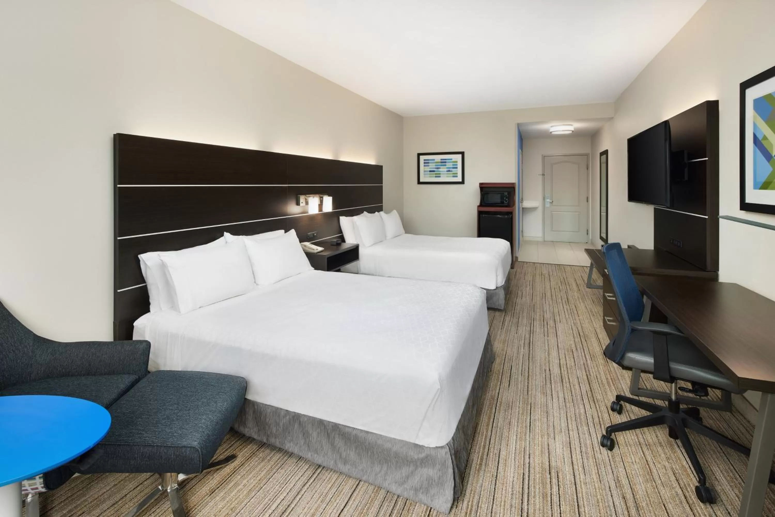 Photo of the whole room, Bed in Holiday Inn Express & Suites - Valdosta by IHG