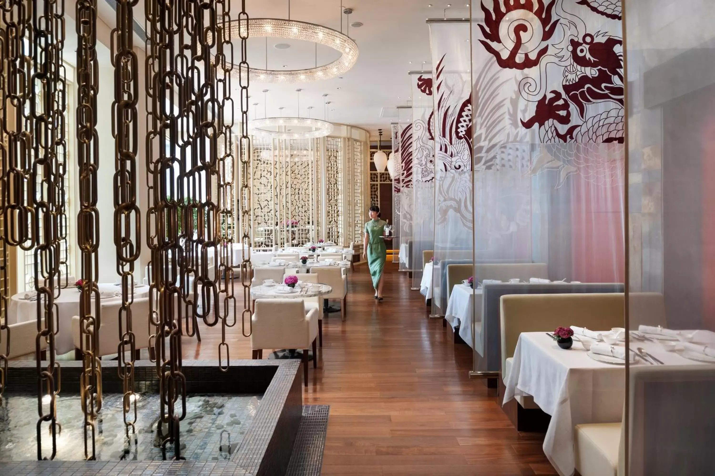 Restaurant/Places to Eat in Mandarin Oriental Pudong, Shanghai