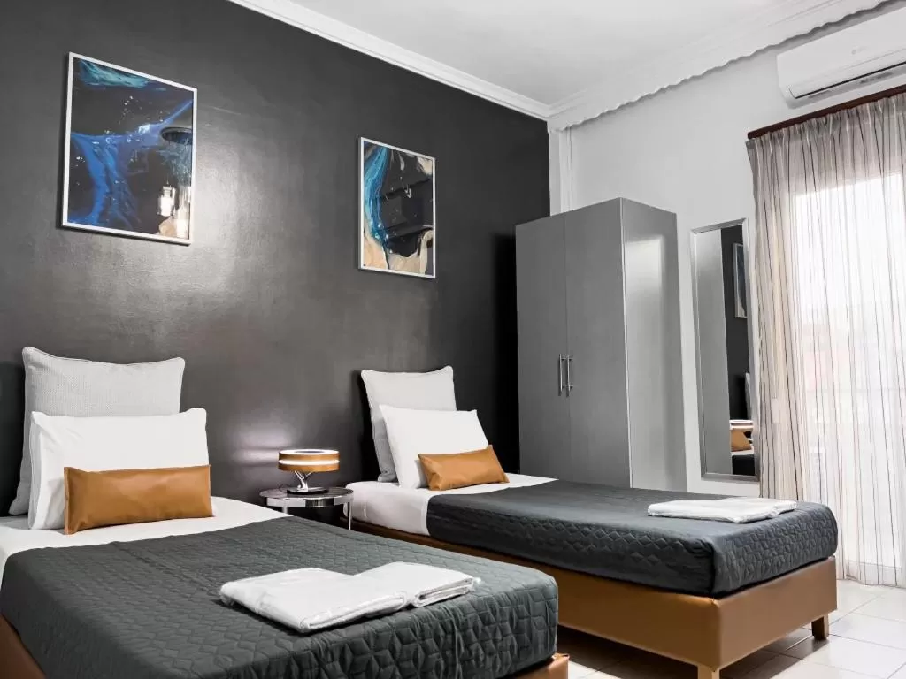 Bed in NJ Apartments-Deluxe Edition