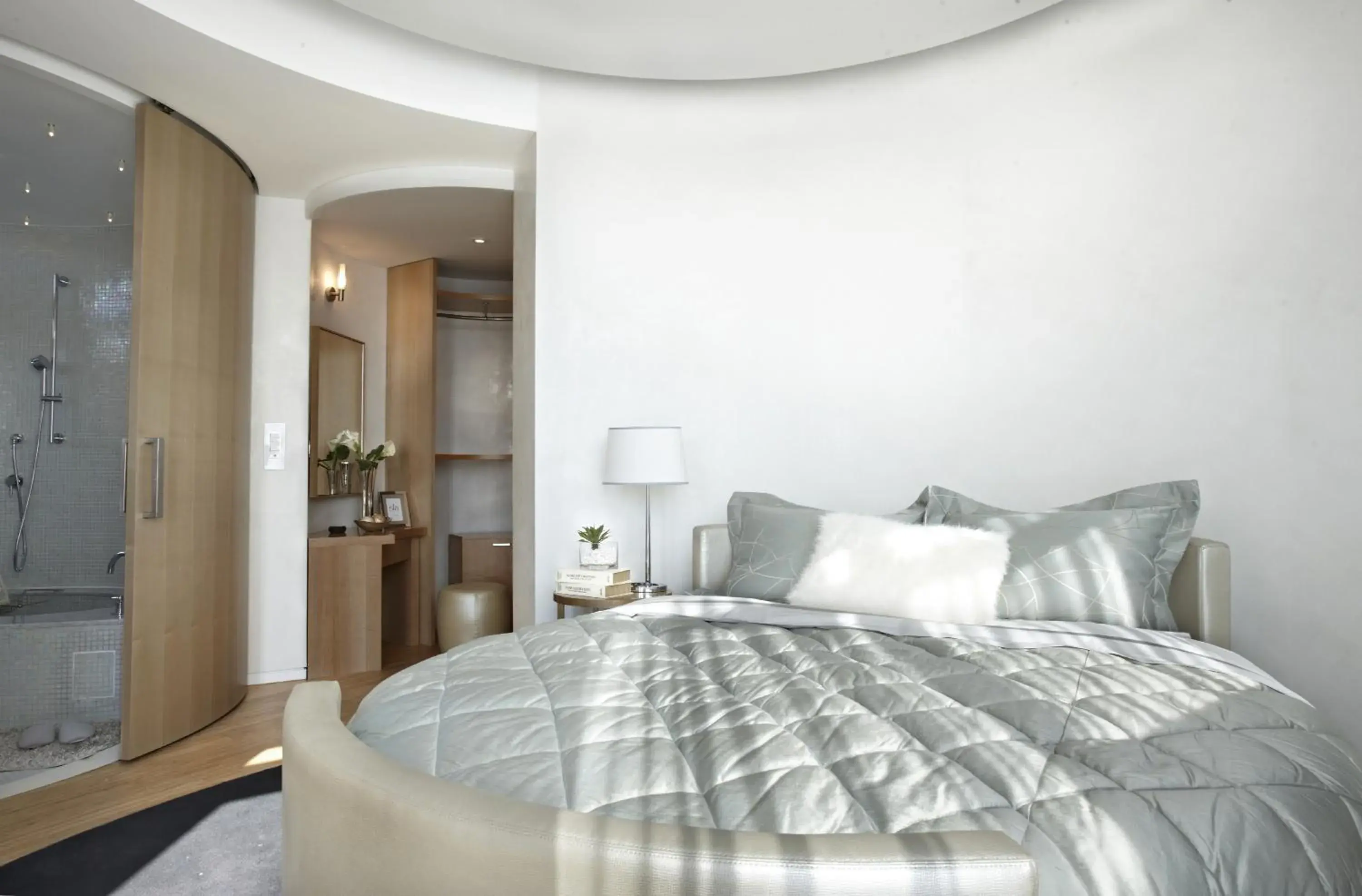 Bedroom, Bed in Lotte Resort Jeju Artvillas