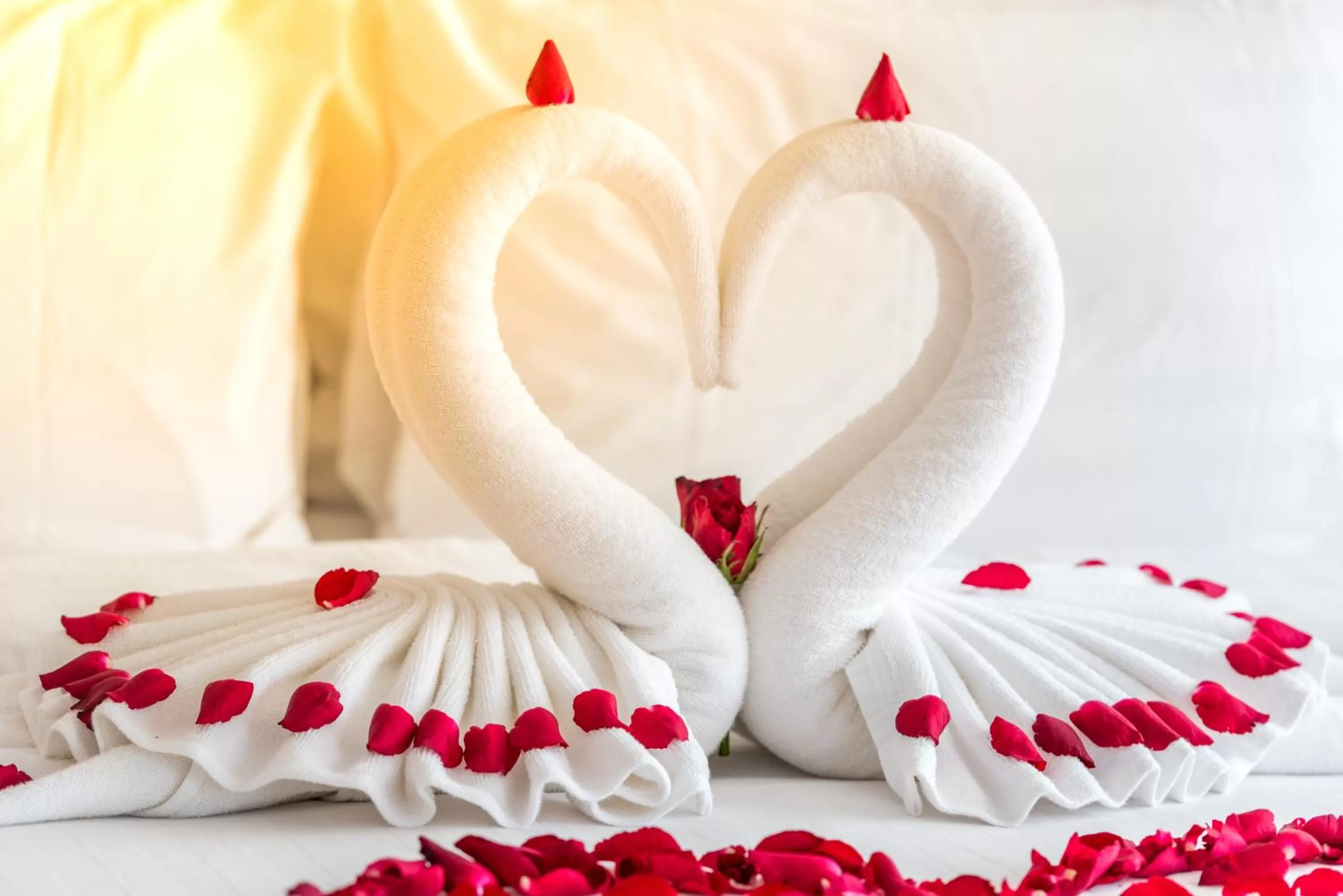 Bed in Buri Sriphu Hotel