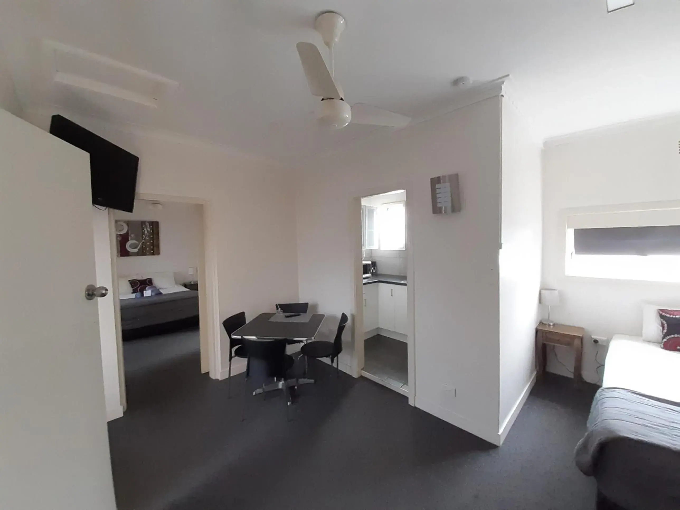 Seating Area in Inverell Motel