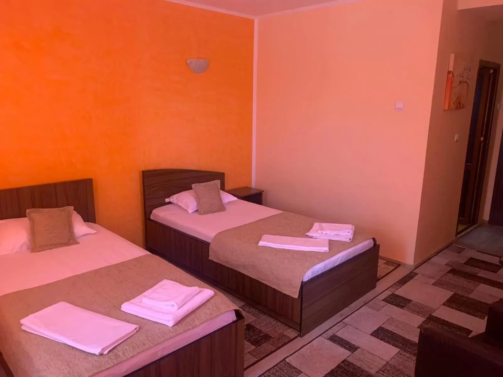 Twin Room in Hotel Eden Twin Room in Hotel Eden