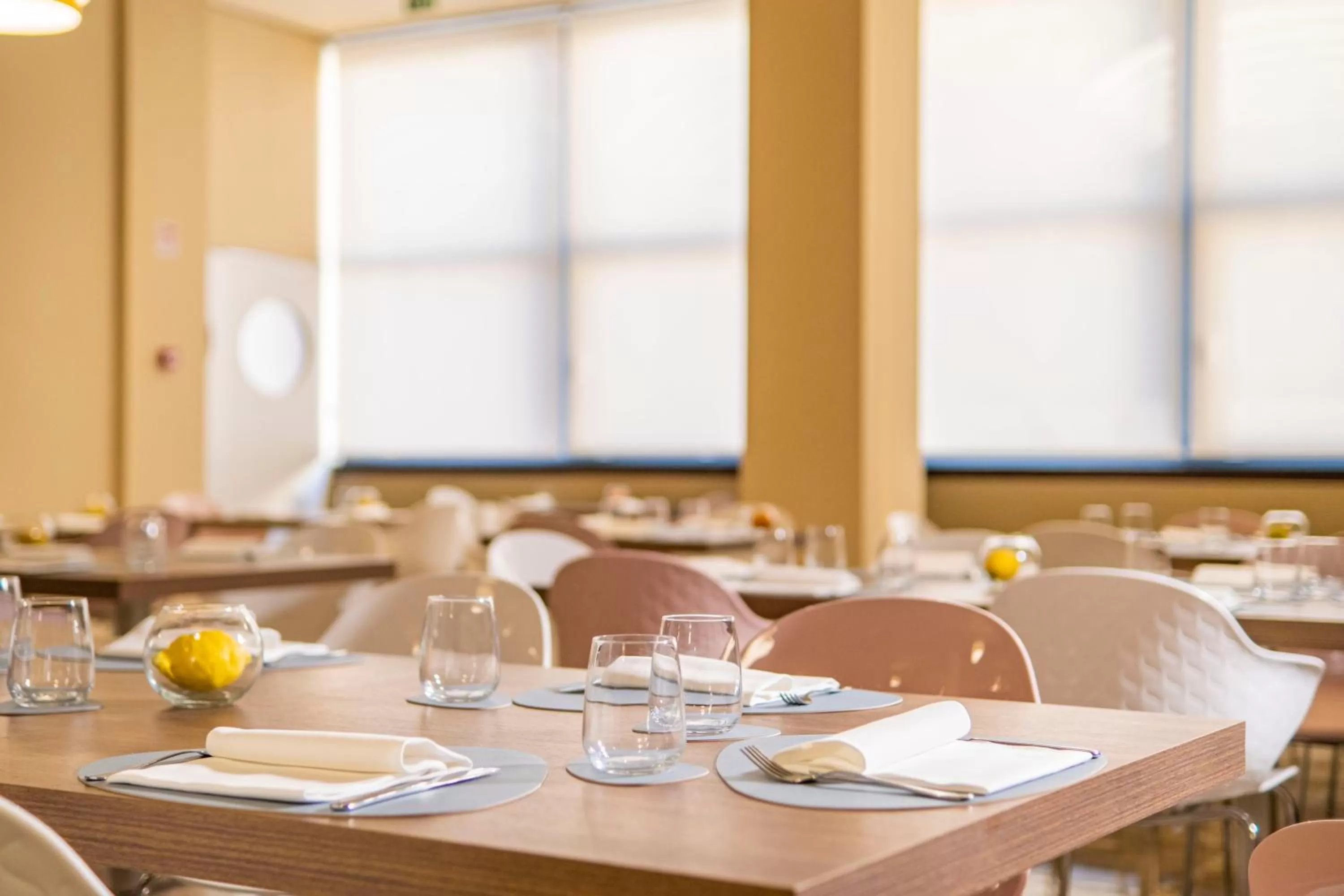 Restaurant/places to eat in Mercure Hotel President Lecce