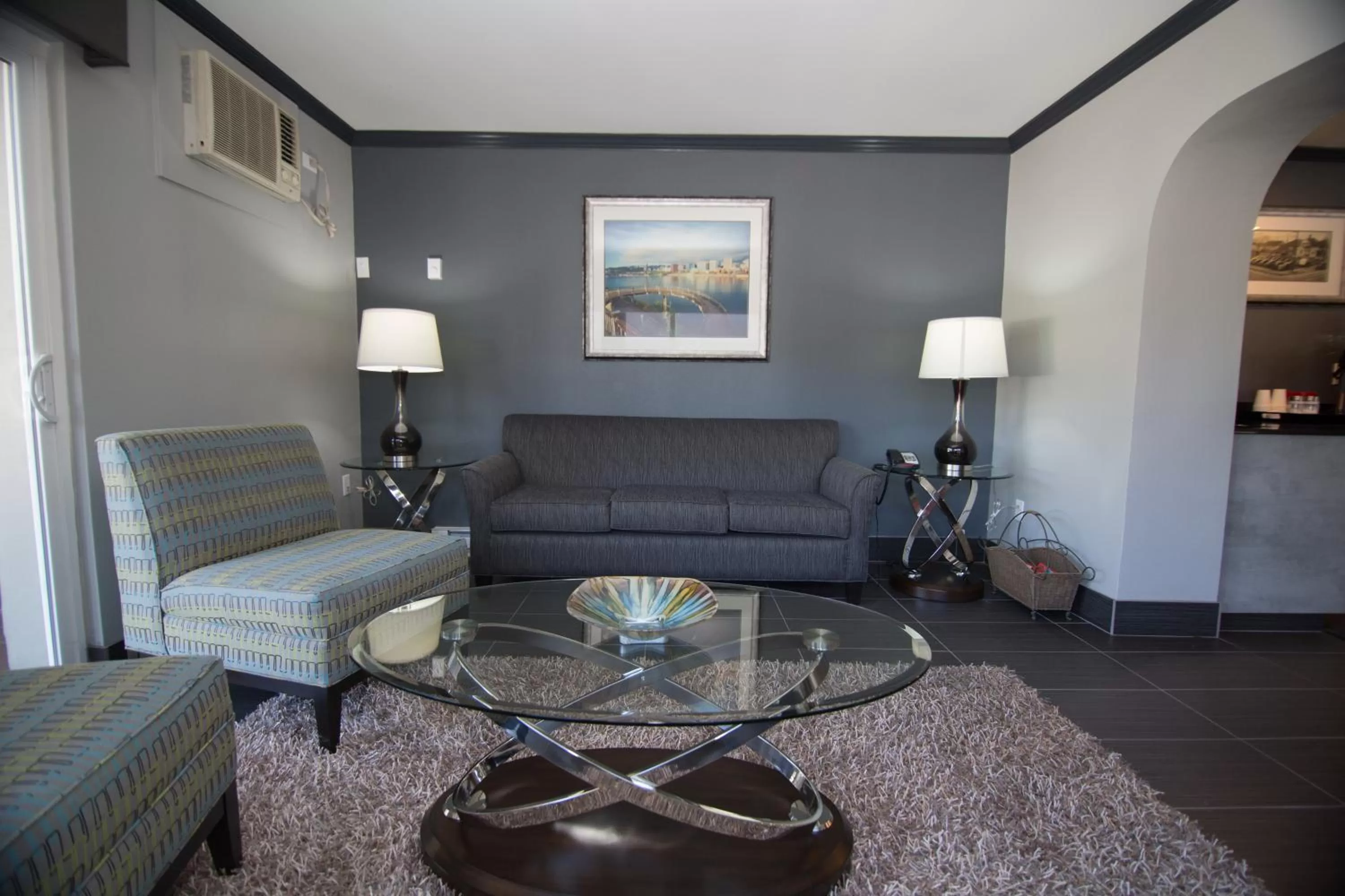 Lobby or reception in Eastside Lodge