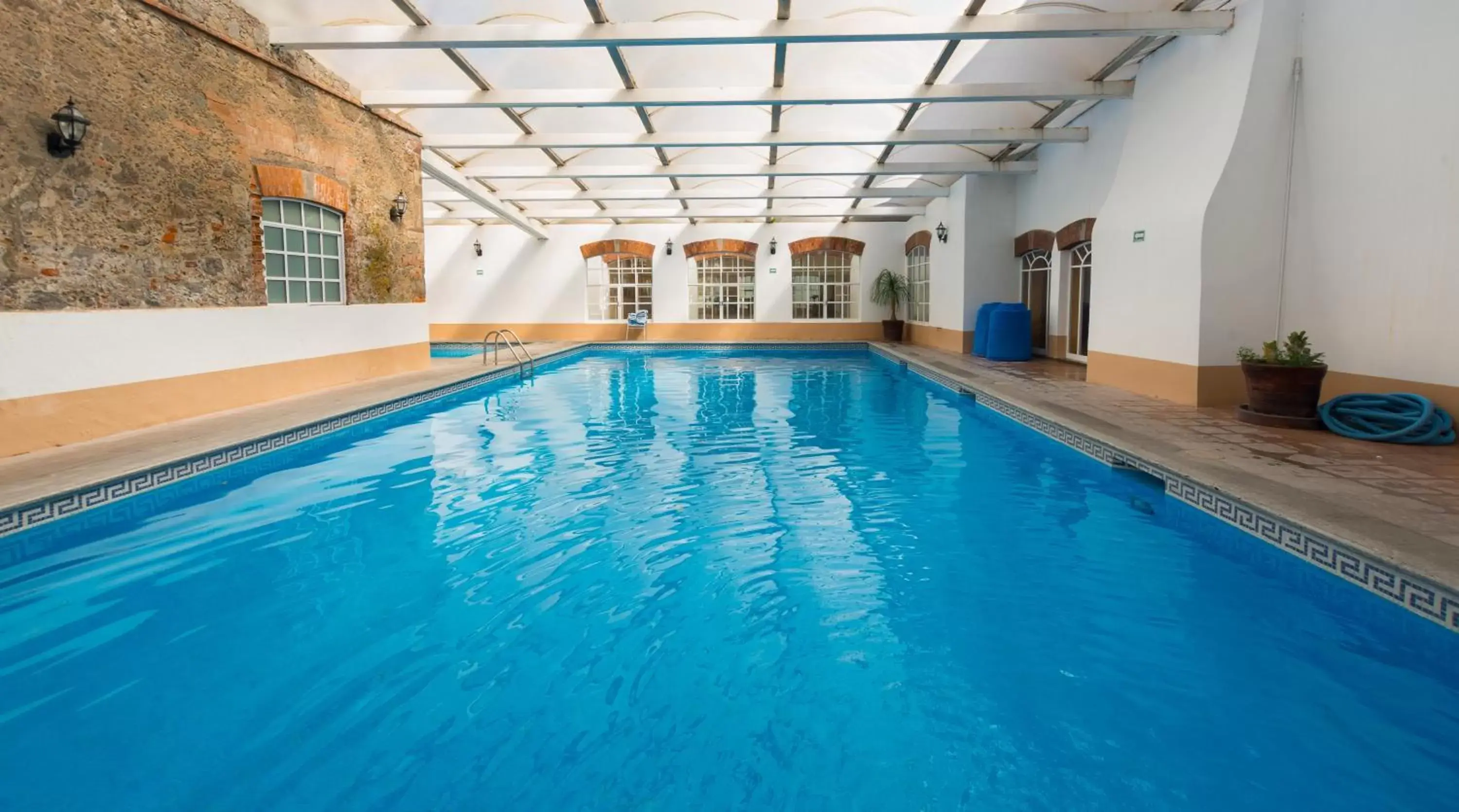 Swimming Pool in Hacienda Soltepec Suites Campo de Golf