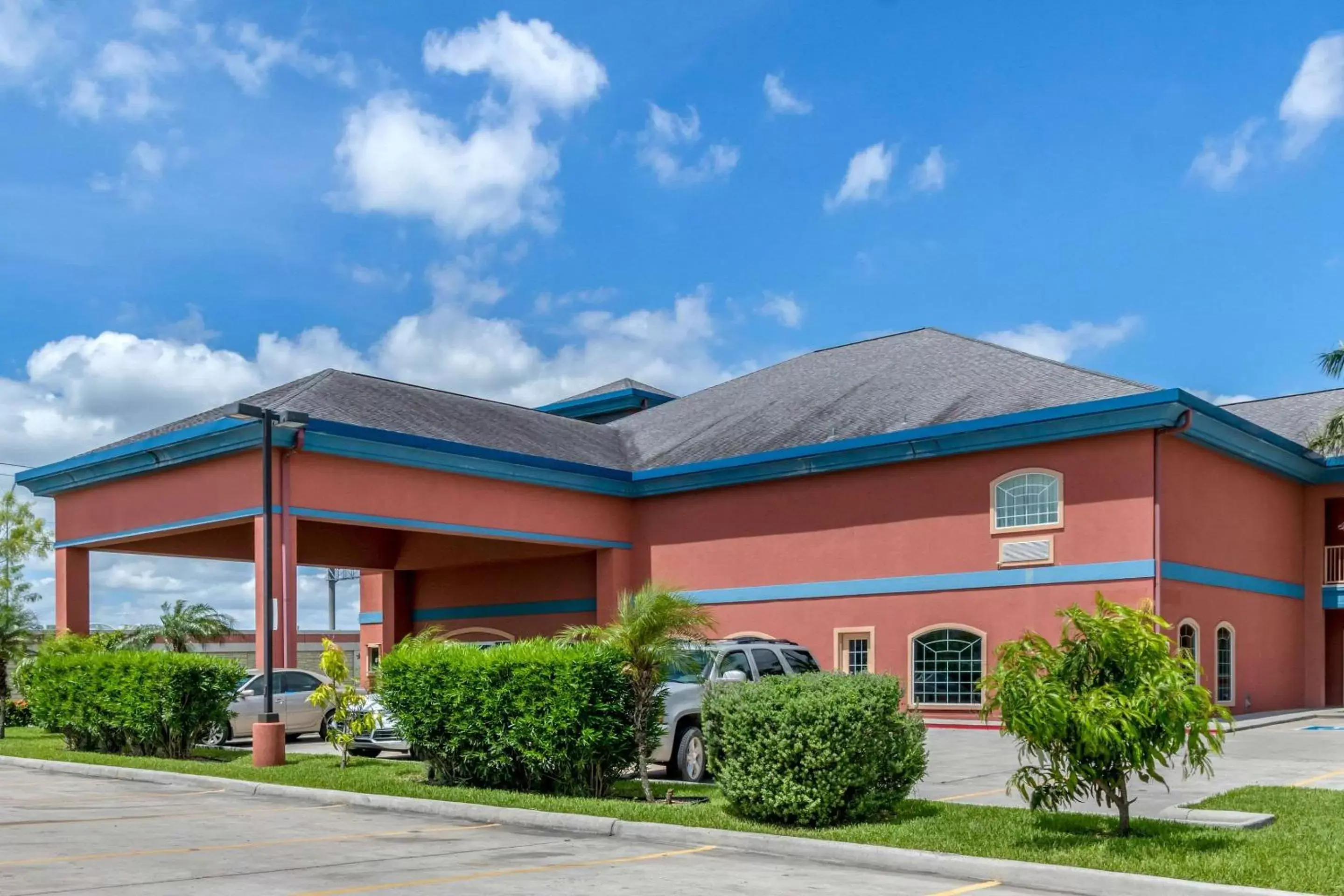 Property Building in Quality Inn & Suites at The Outlets Mercedes/Weslaco