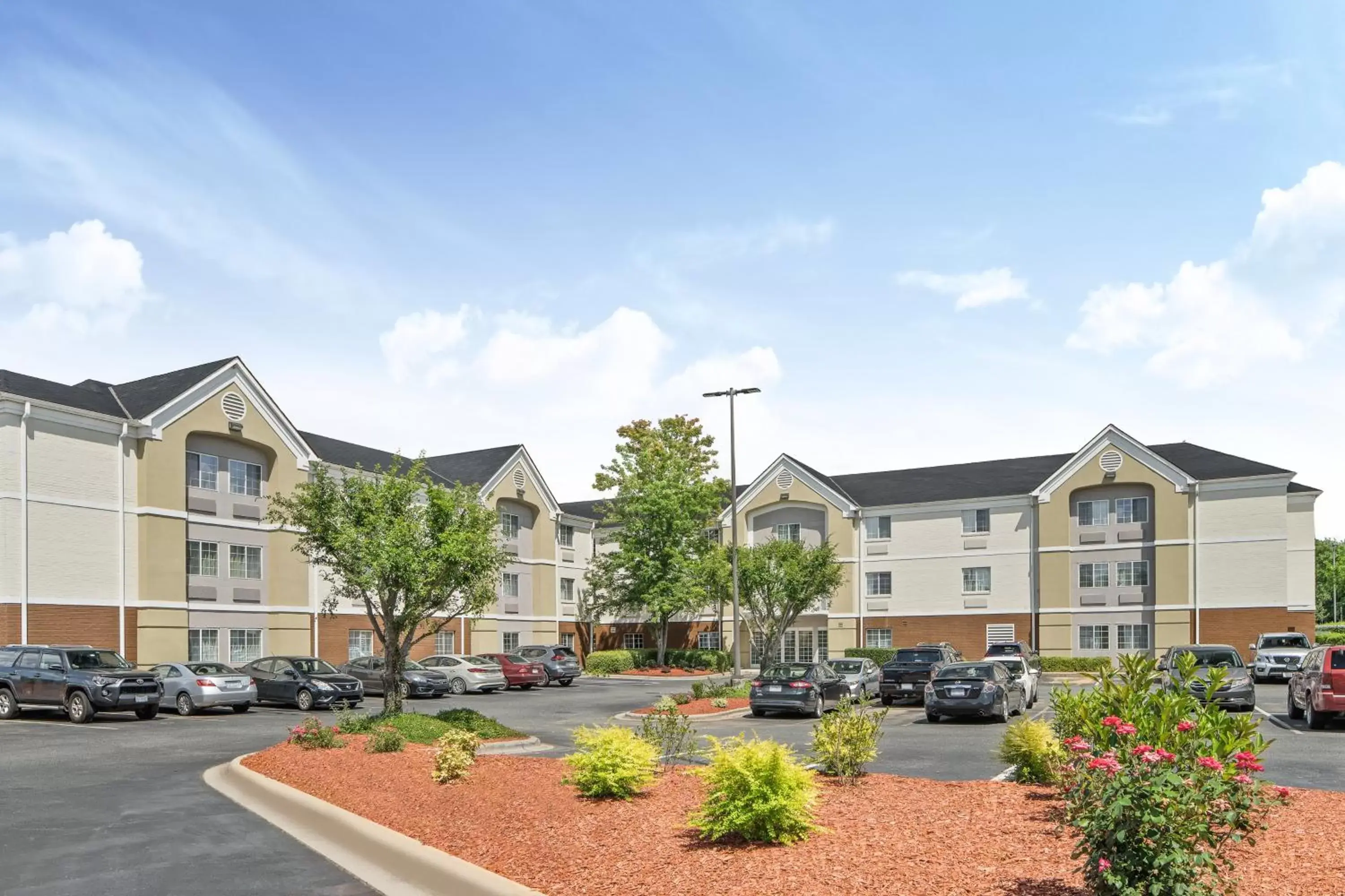 Property Building in Candlewood Suites Huntersville-Lake Norman Area, an IHG Hotel