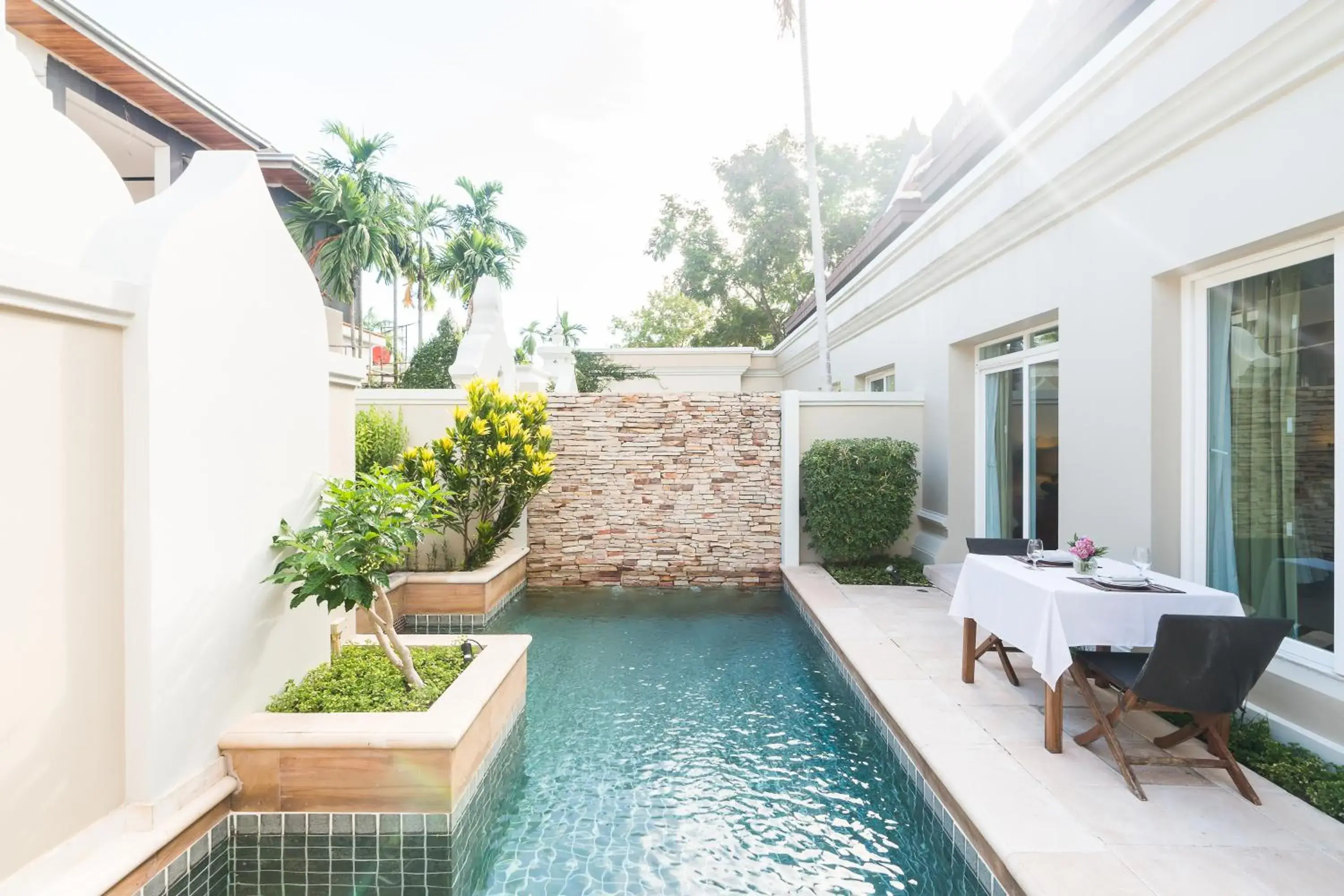 Swimming pool, Patio/Outdoor Area in Dor-Shada Resort By The Sea