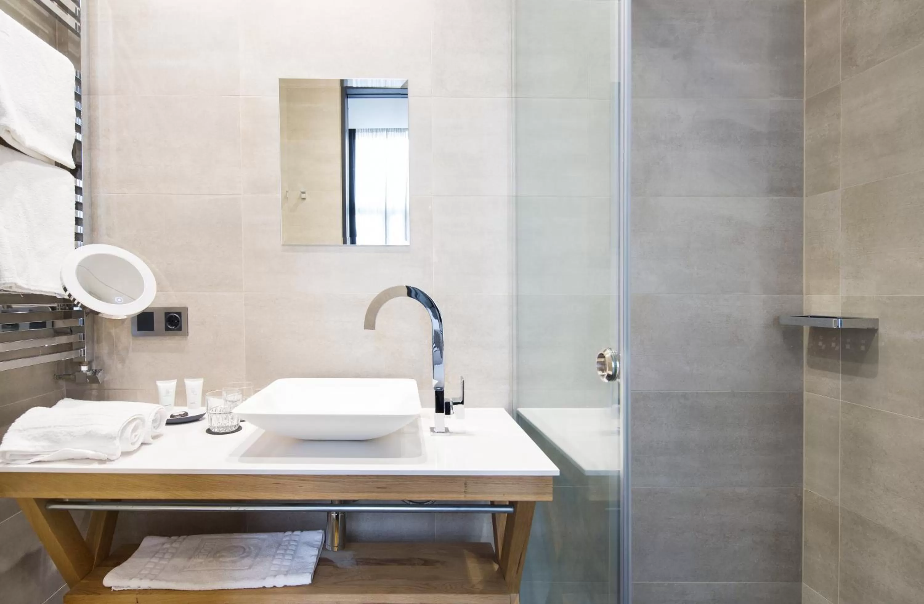 Bathroom in Quentin Zoo hotel