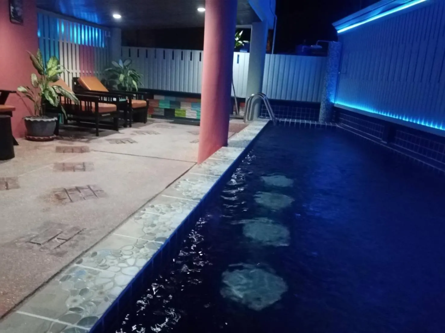 Swimming pool in Colorize Boutique Hotel