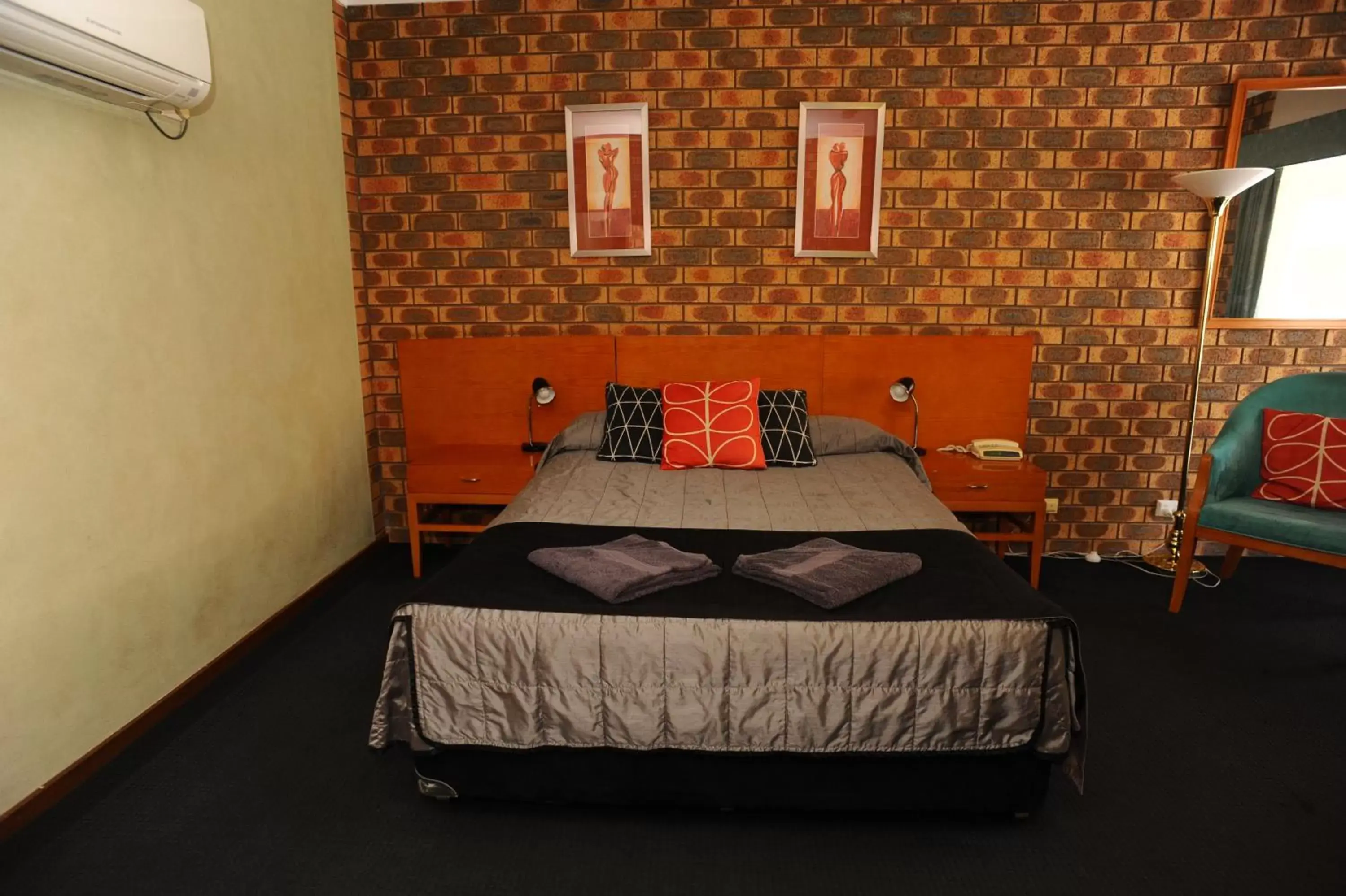 Standard Double Room in Horsham Mid City Court Motel Standard Double Room in Horsham Mid City Court Motel