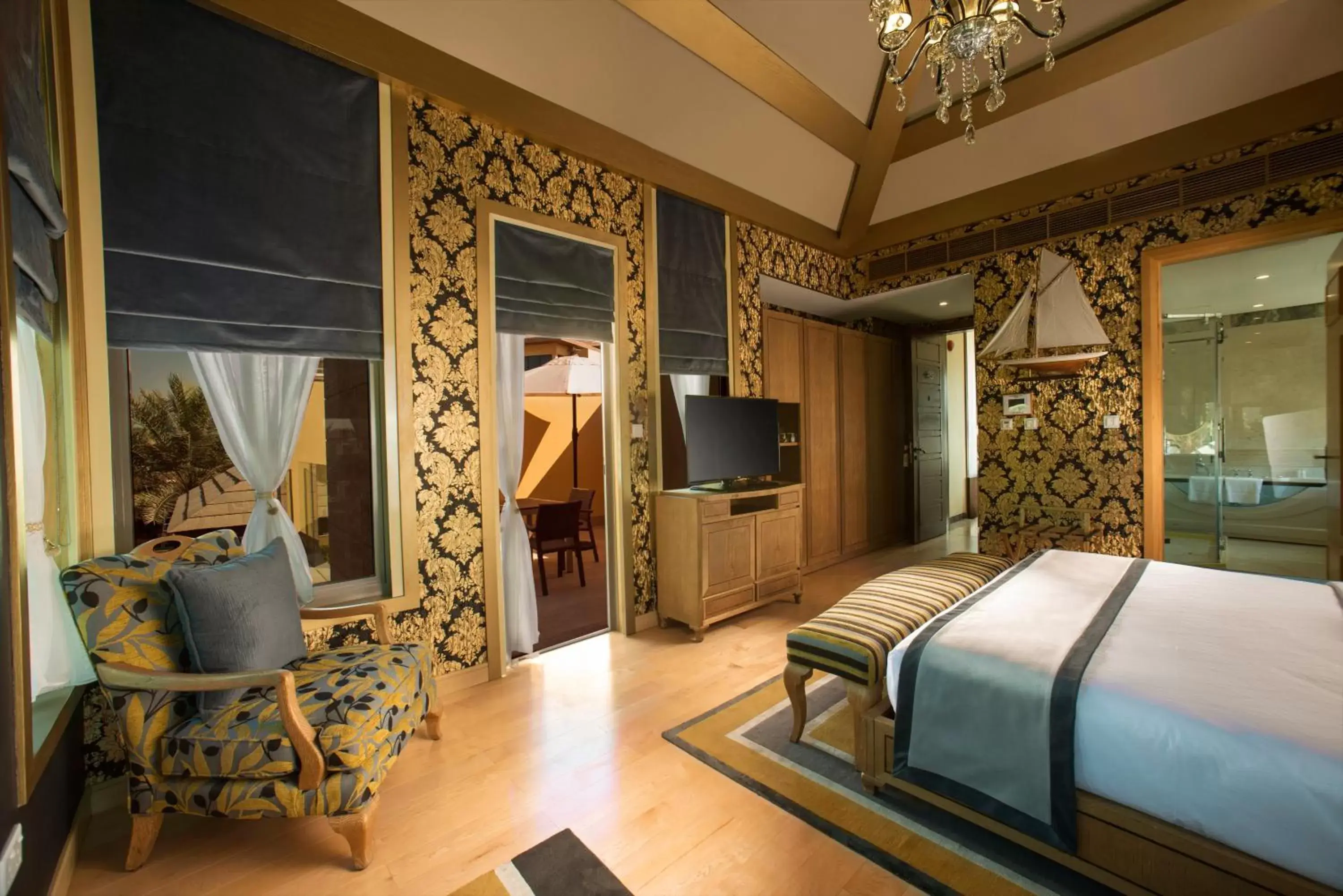 Deluxe Double Room with Balcony and Sea View in Reef Boutique Hotel Deluxe Double Room with Balcony and Sea View in Reef Boutique Hotel