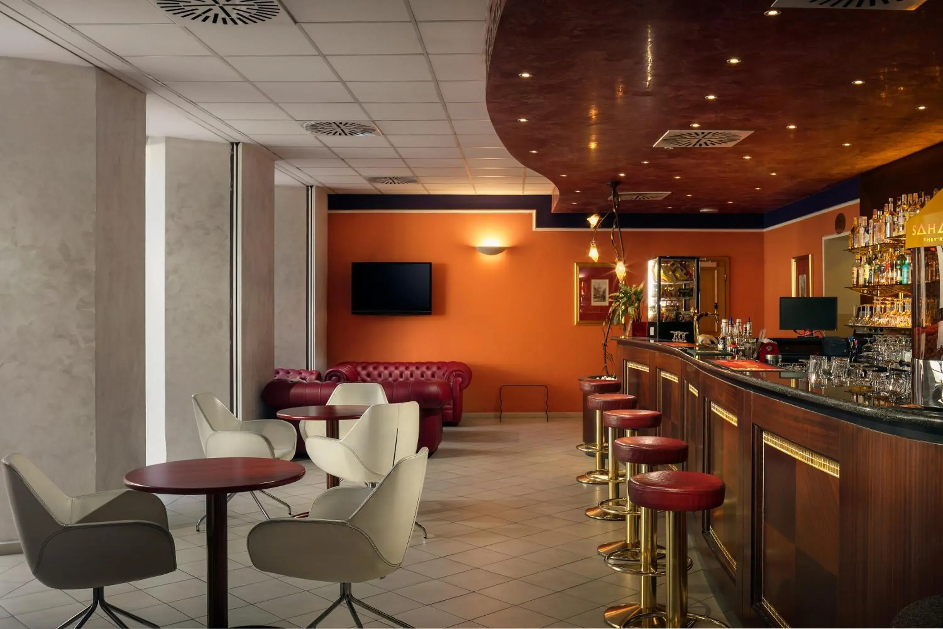 Restaurant/places to eat, Lounge/Bar in Hotel Caesar Prague