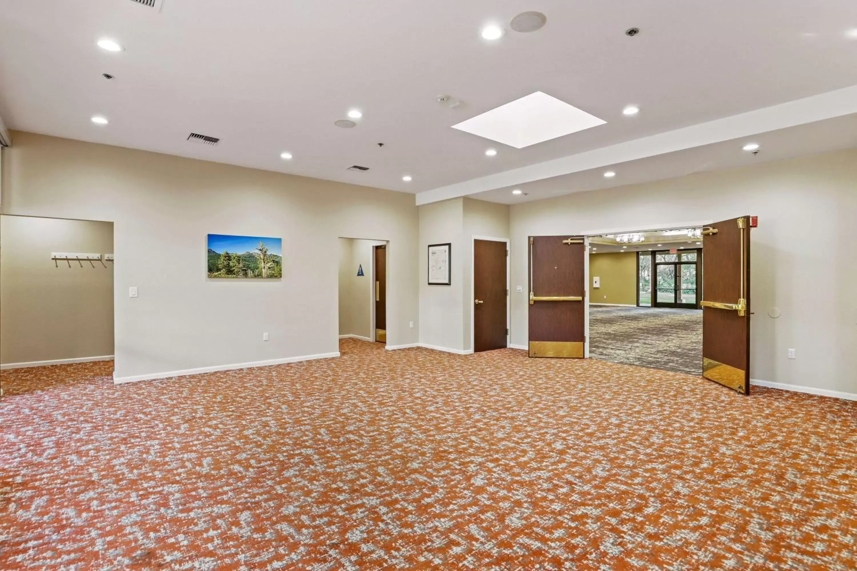 Meeting/conference room in Best Western Plus Sonora Oaks Hotel and Conference Center