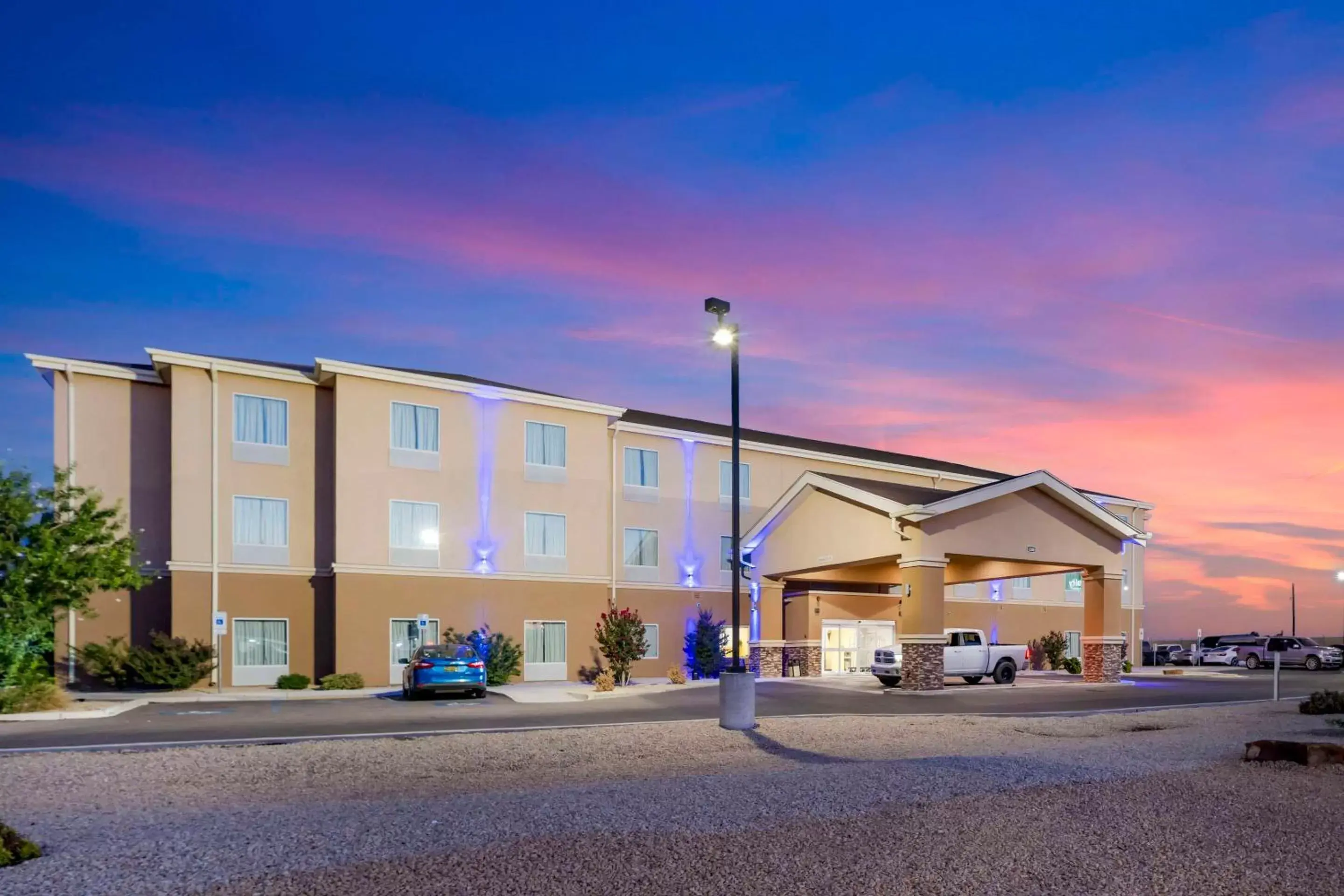 Other, Property Building in Quality Inn & Suites Carlsbad Caverns Area