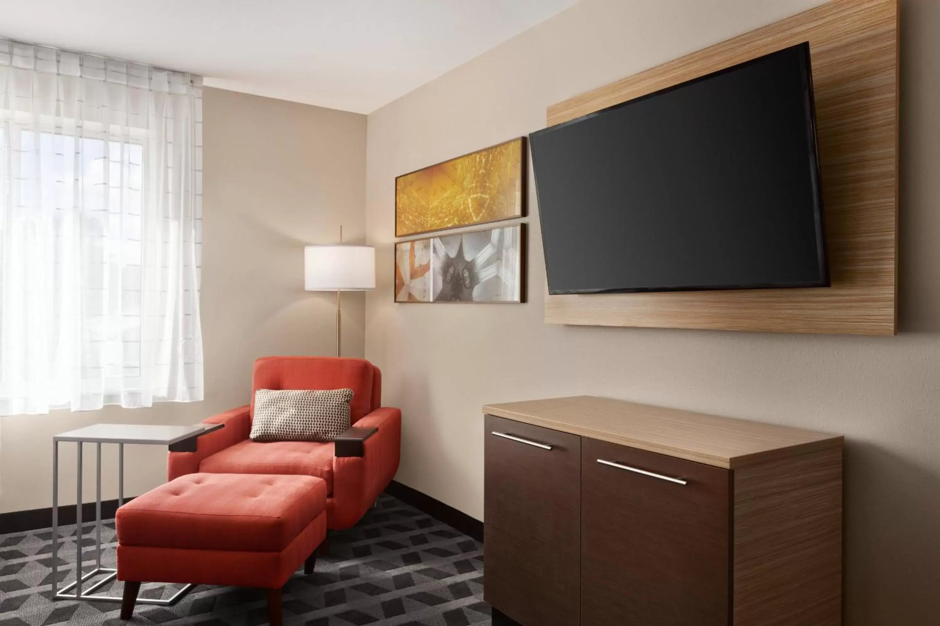 Photo of the whole room, TV/Entertainment Center in TownePlace Suites by Marriott Cedar Rapids Marion