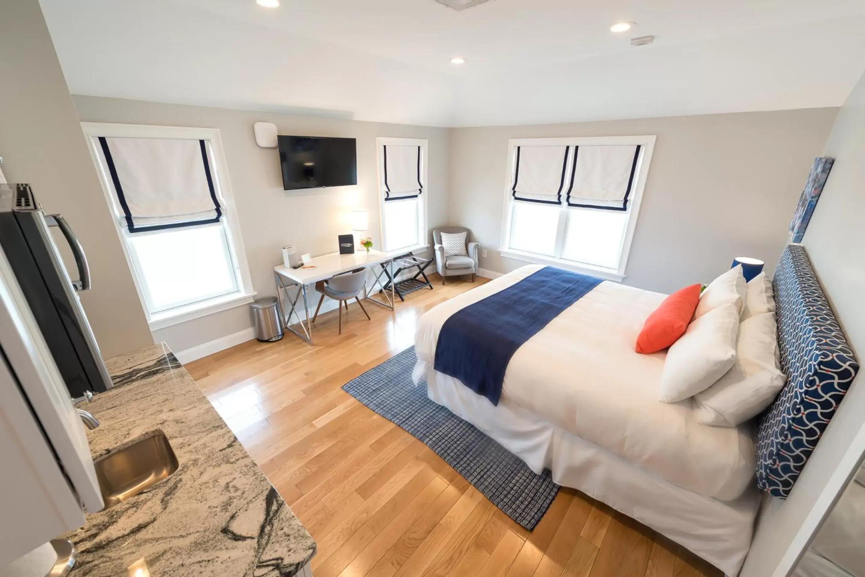 Bedroom in The East Island Reserve Hotel