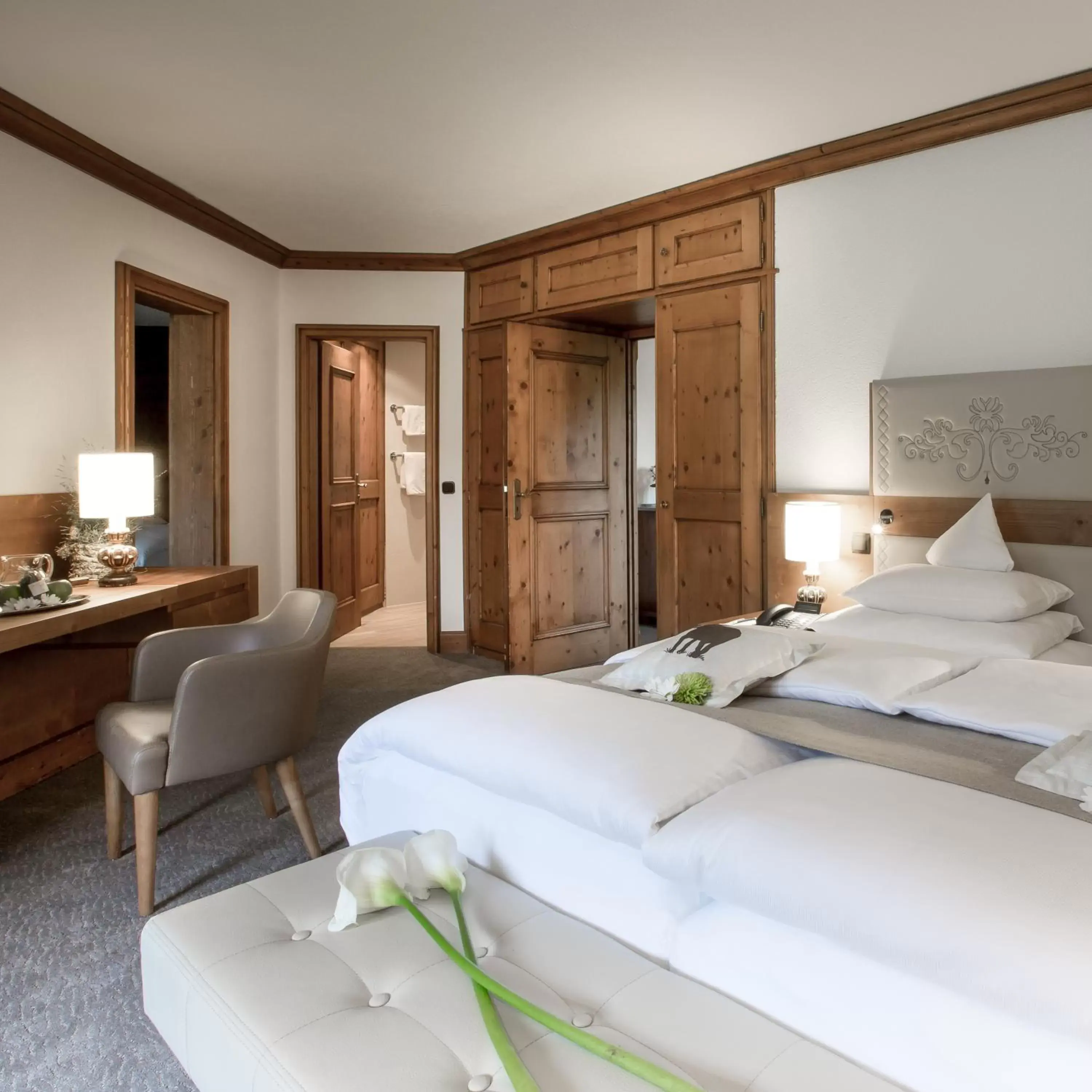 Bedroom, Bed in Lindner Hotel Oberstaufen Parkhotel, part of JdV by Hyatt