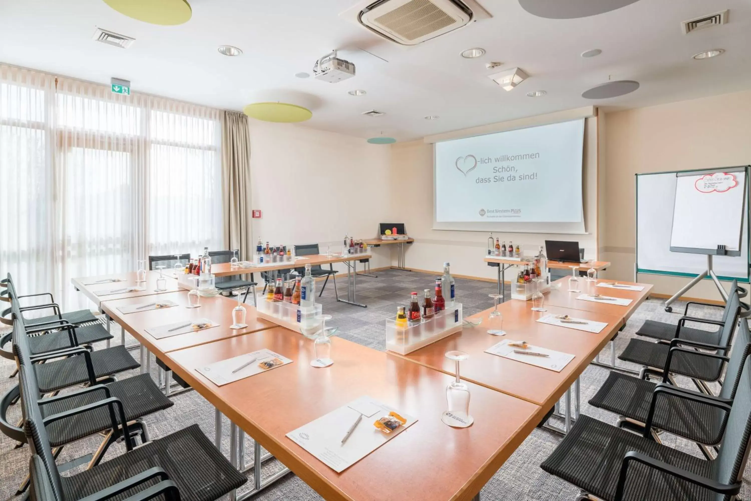 Meeting/conference room in Best Western Plus Kurhotel an der Obermaintherme