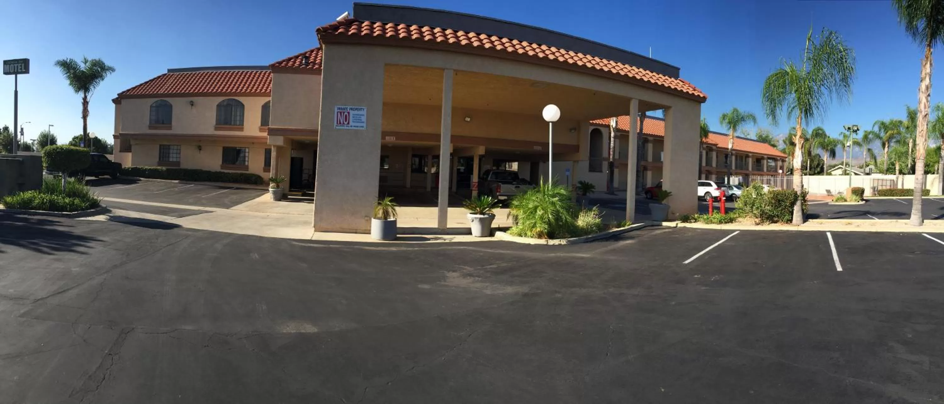 Property building in Calimesa Inn