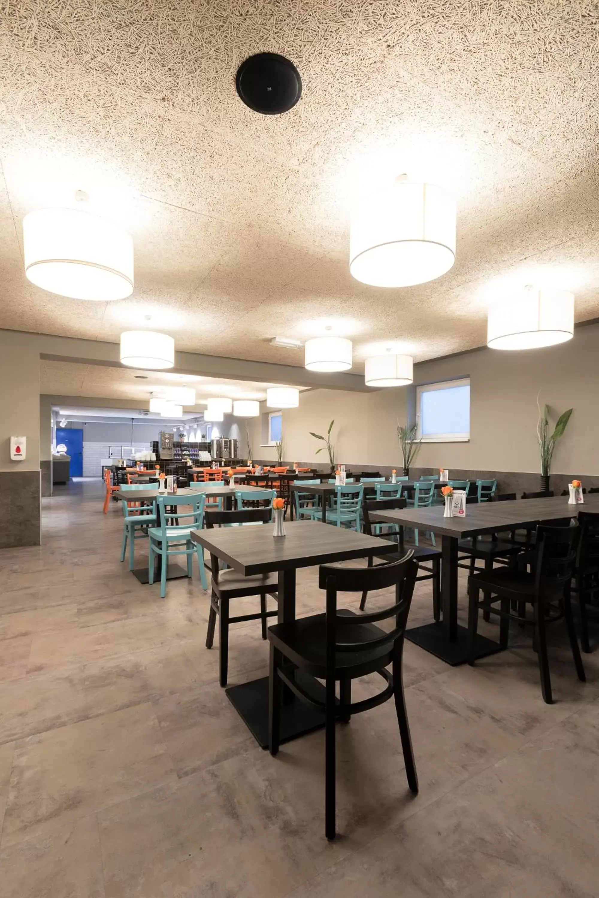 Restaurant/places to eat in a&o Berlin Hauptbahnhof Restaurant/places to eat in a&o Berlin Hauptbahnhof