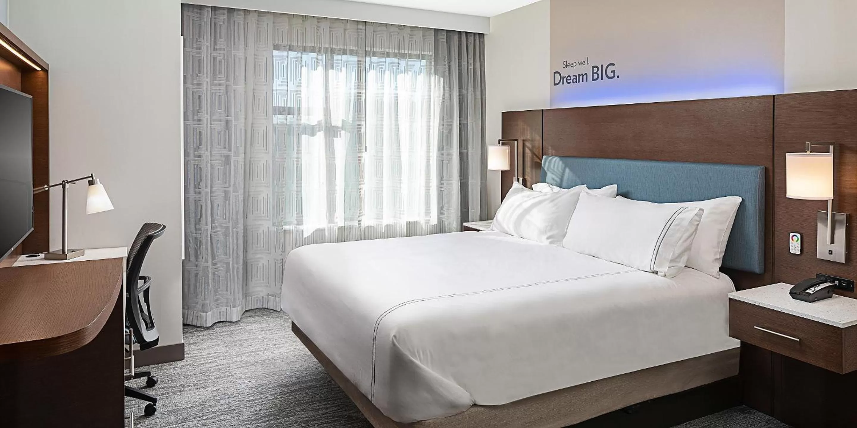Photo of the whole room, Bed in EVEN Hotels Denver Tech Center-Englewood by IHG