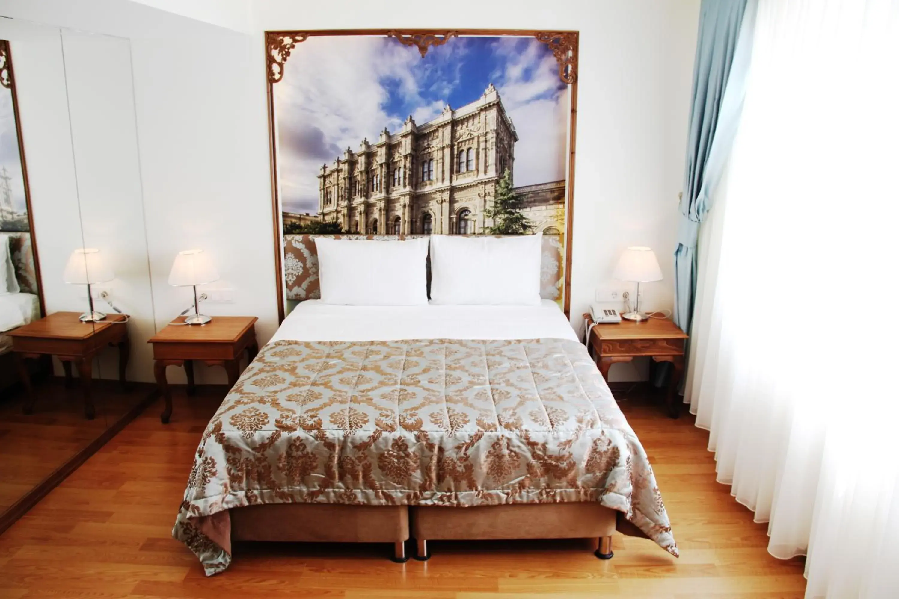 Photo of the whole room, Bed in Elite Marmara Bosphorus Suites Istanbul