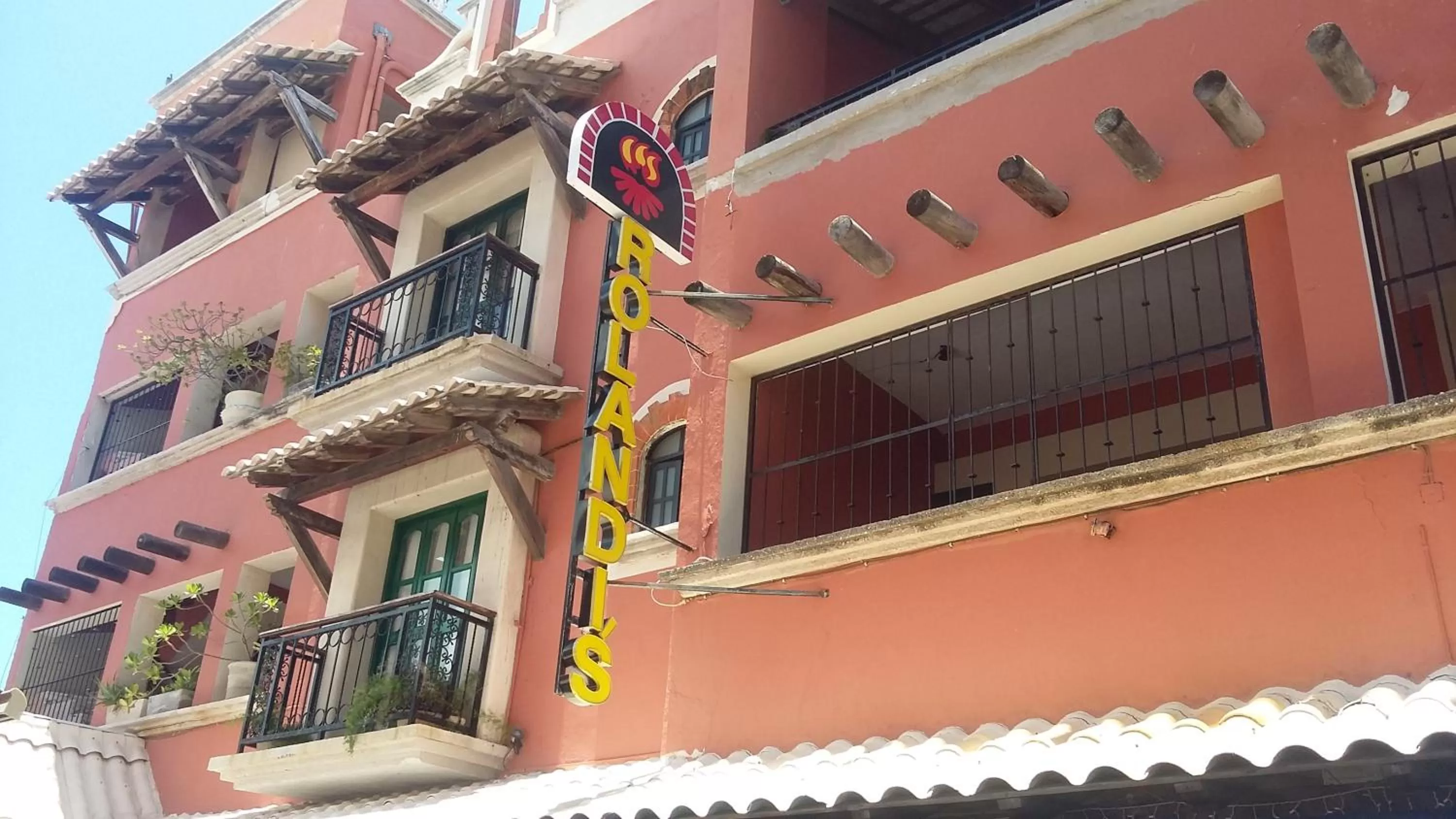 Property building in Hotel Belmar