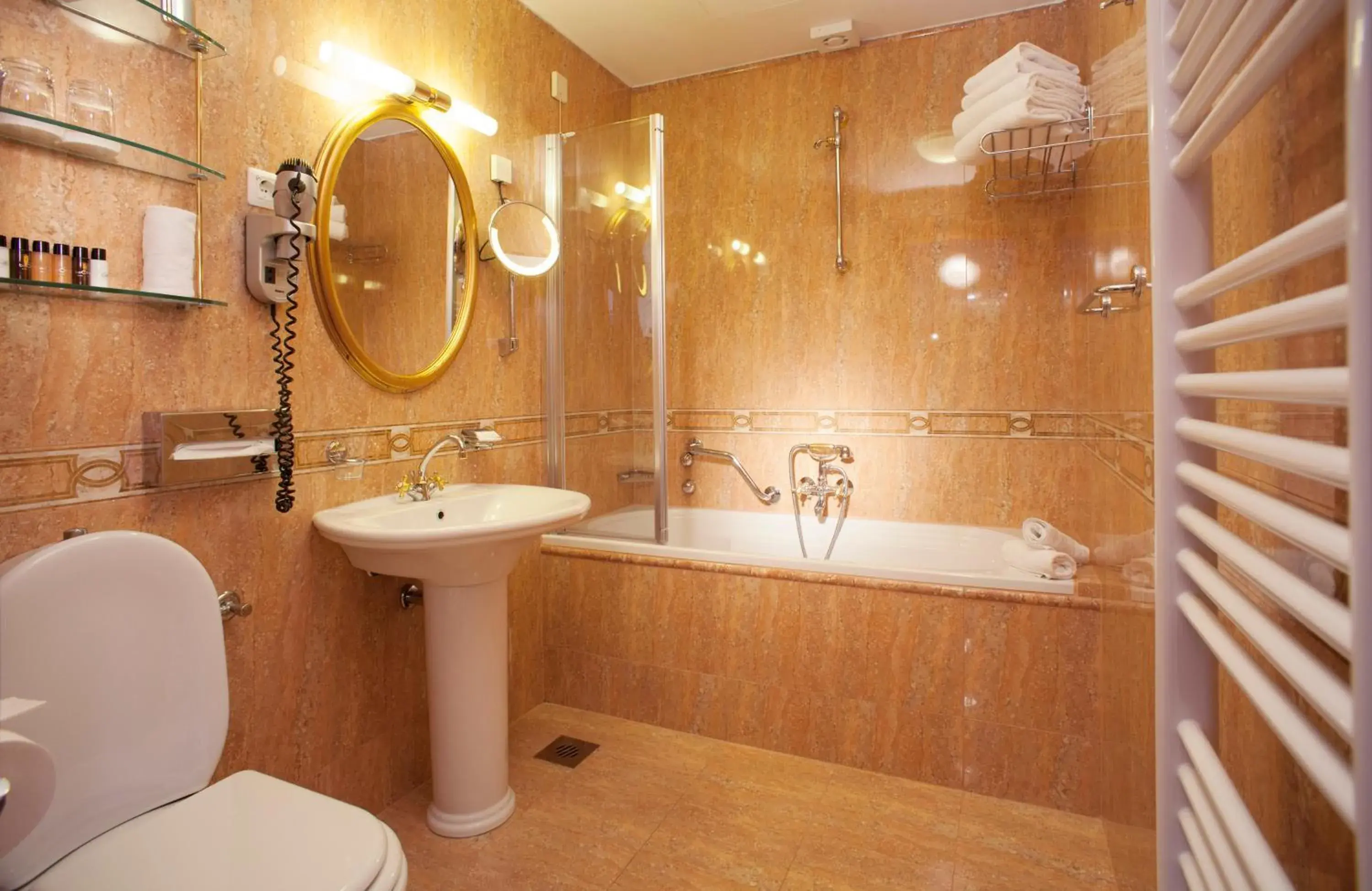 Bathroom in Grand Hotel Toplice - Small Luxury Hotels of the World