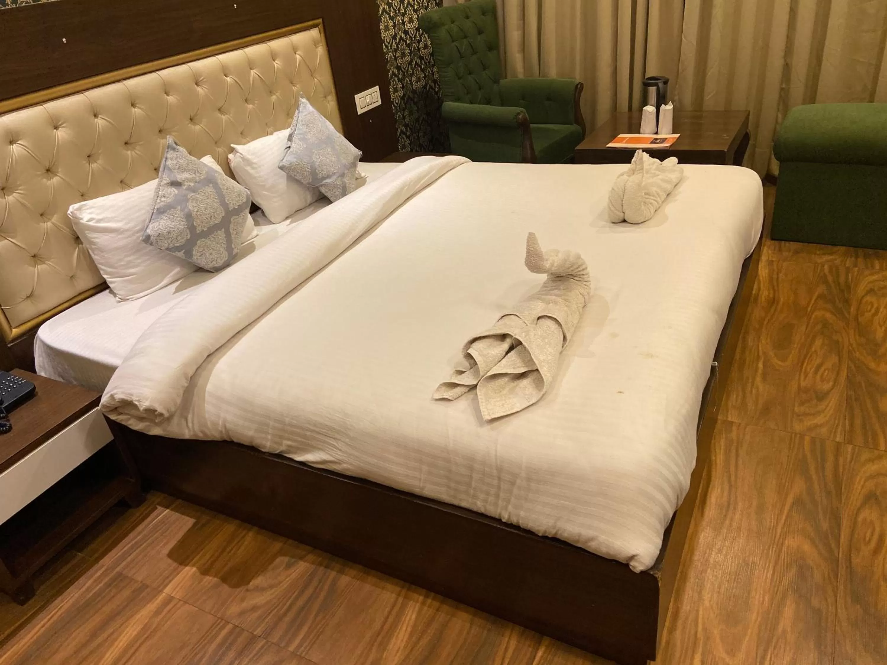 Bed in Hotel Ambika Resort Manali