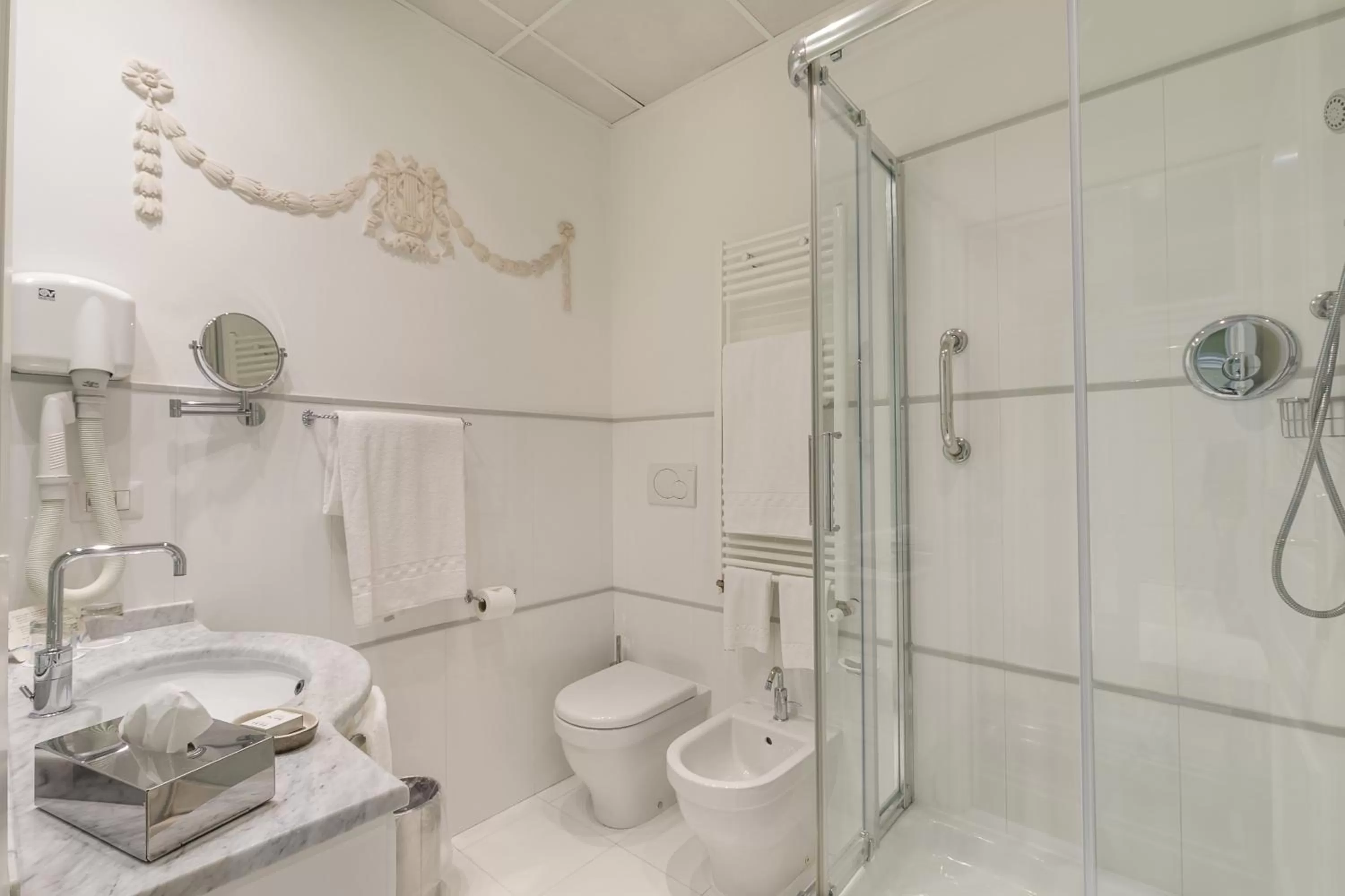 Bathroom in Residenza Paolo VI