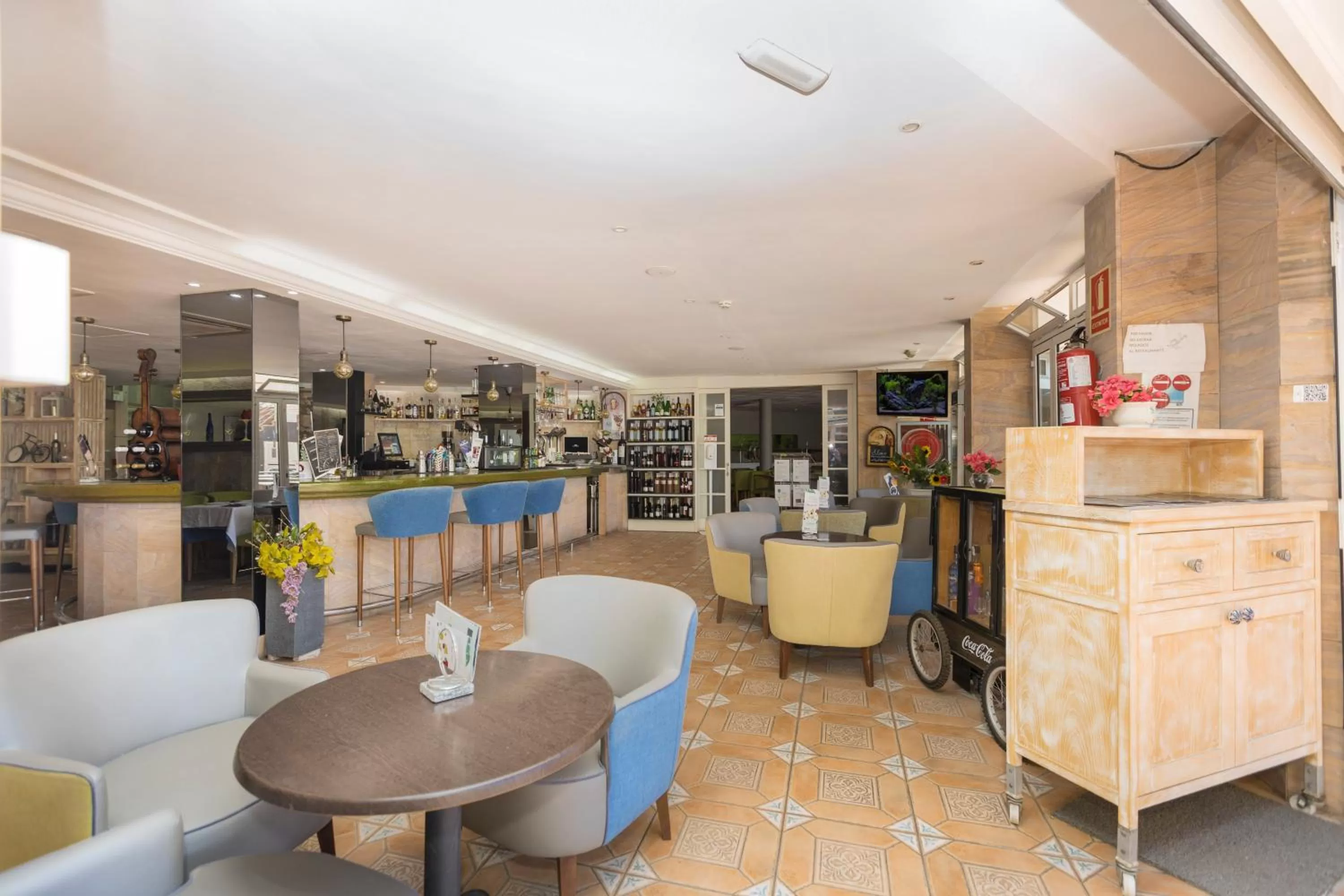 Lounge or bar in Hotel LIVVO Veril Playa