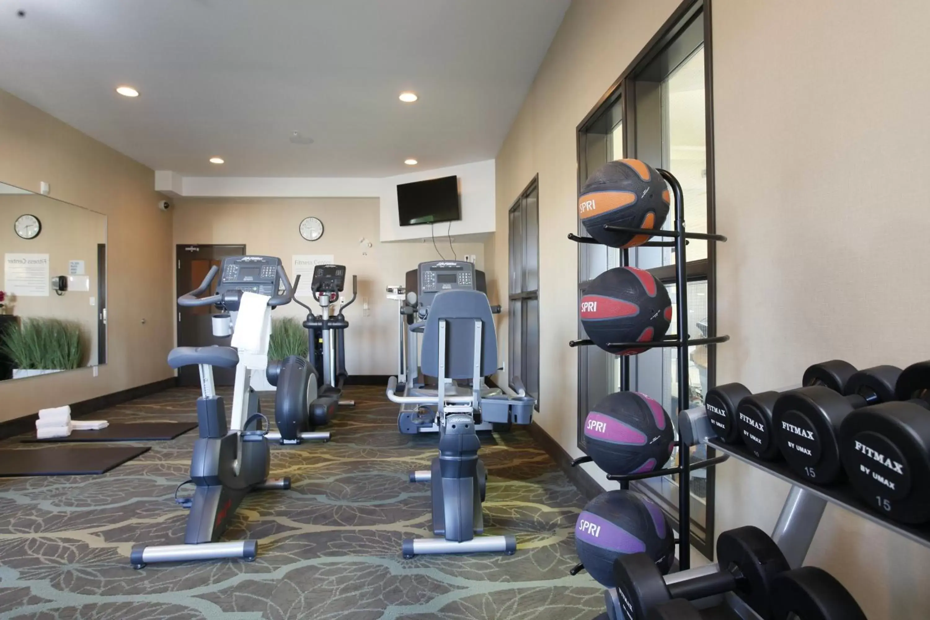 Fitness centre/facilities, Fitness Center/Facilities in Holiday Inn Express Fort St John, an IHG Hotel