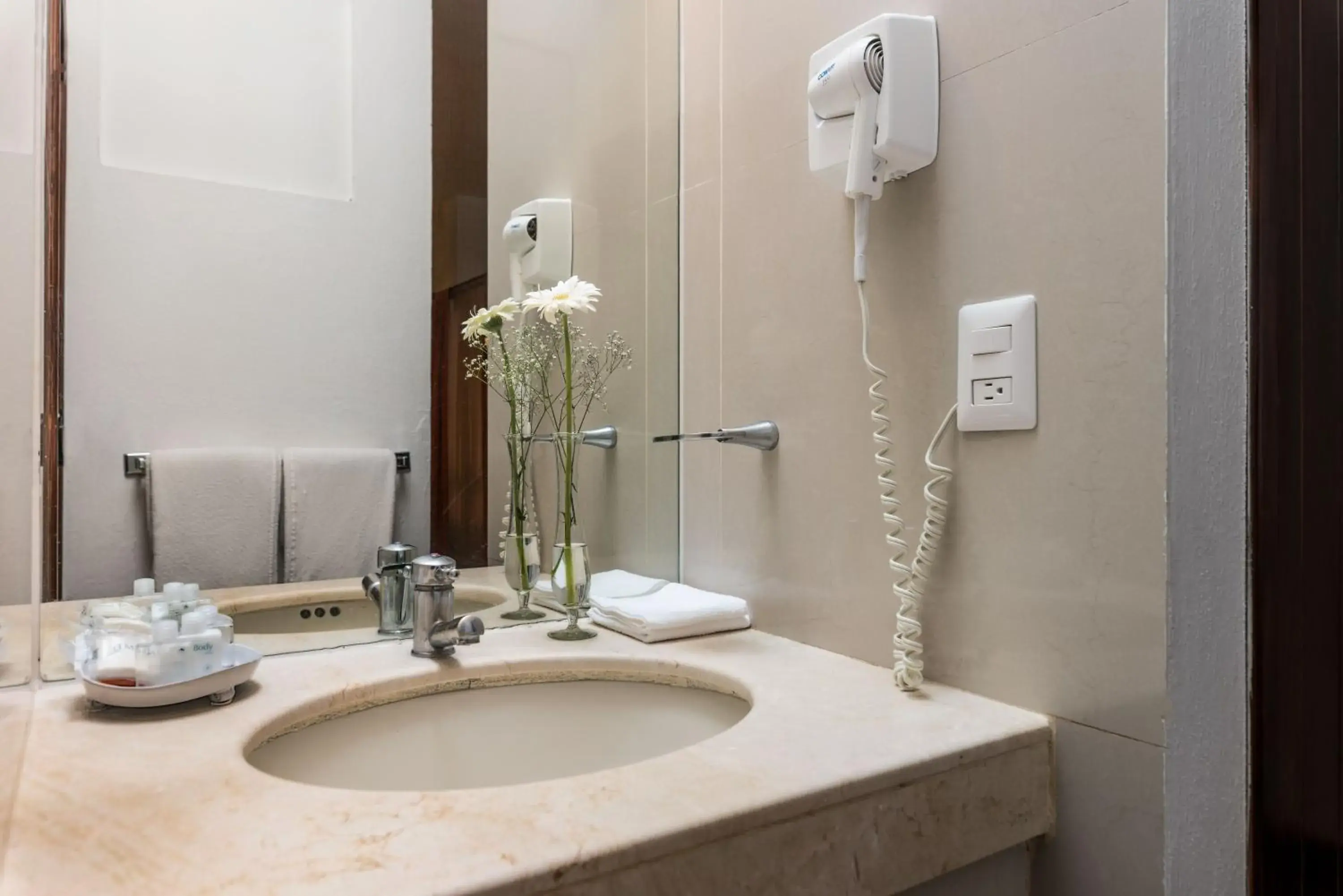 Bathroom in Hotel Casa Virreyes