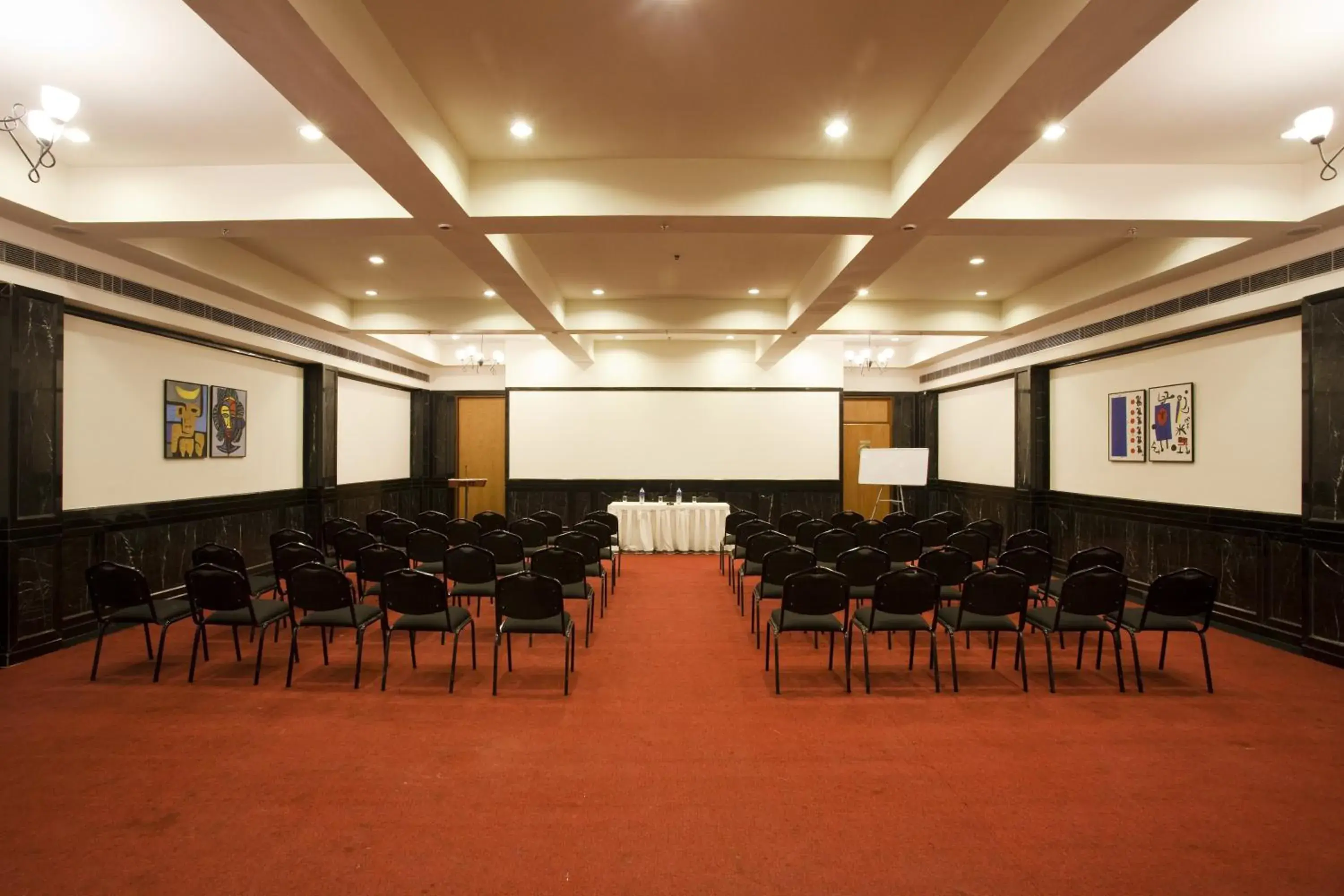 Meeting/conference room in Lemon Tree Hotel, Udyog Vihar, Gurugram